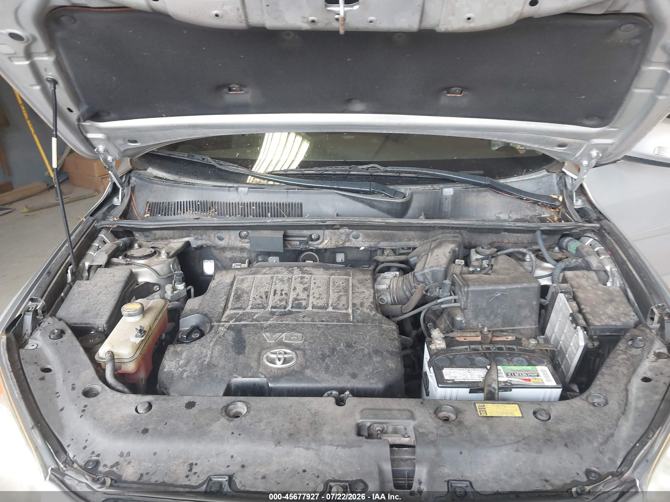 2011 Toyota Rav4 Sport V6 Silver vin: JTMRK4DV6B5102147