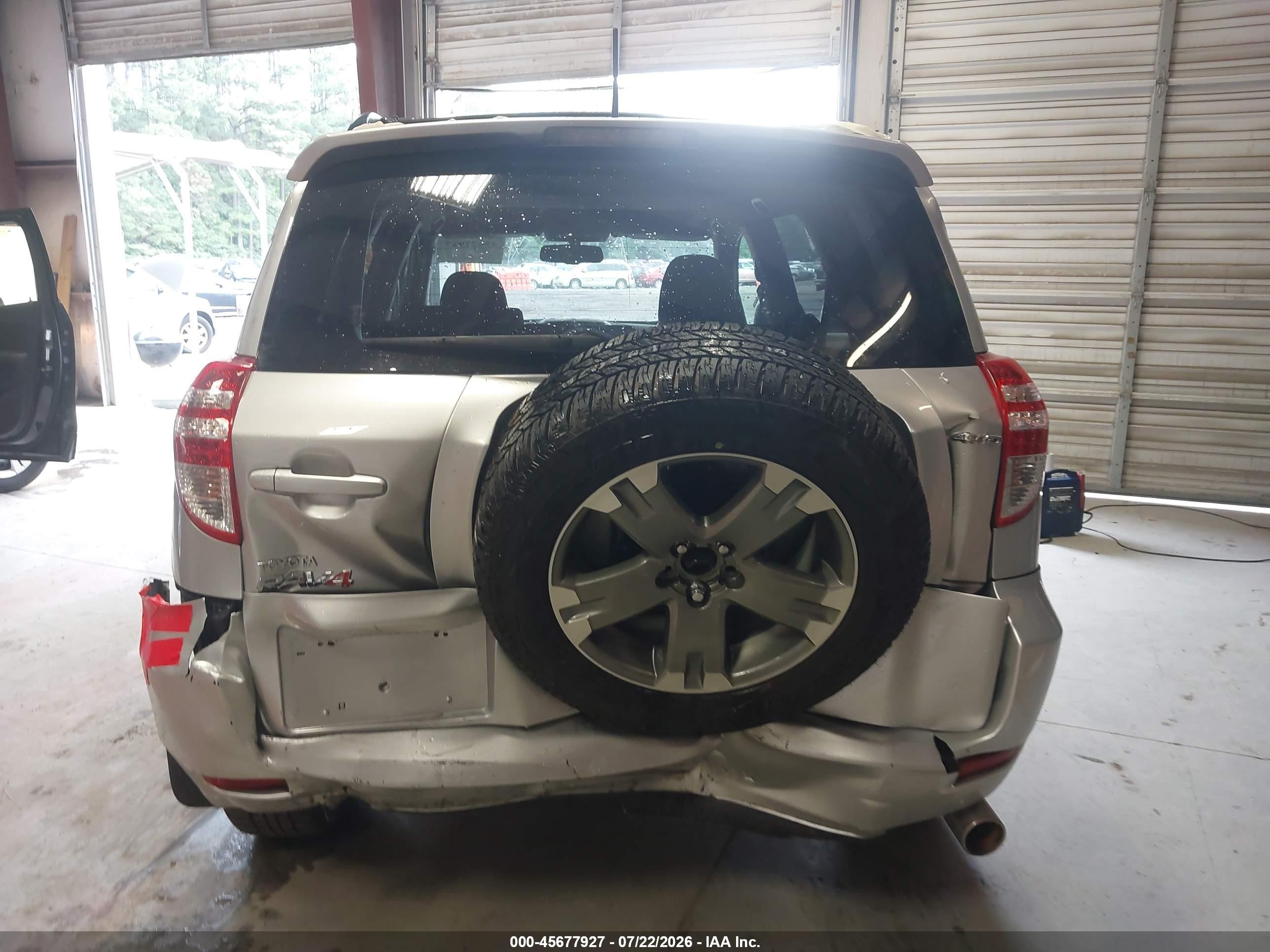 2011 Toyota Rav4 Sport V6 Silver vin: JTMRK4DV6B5102147