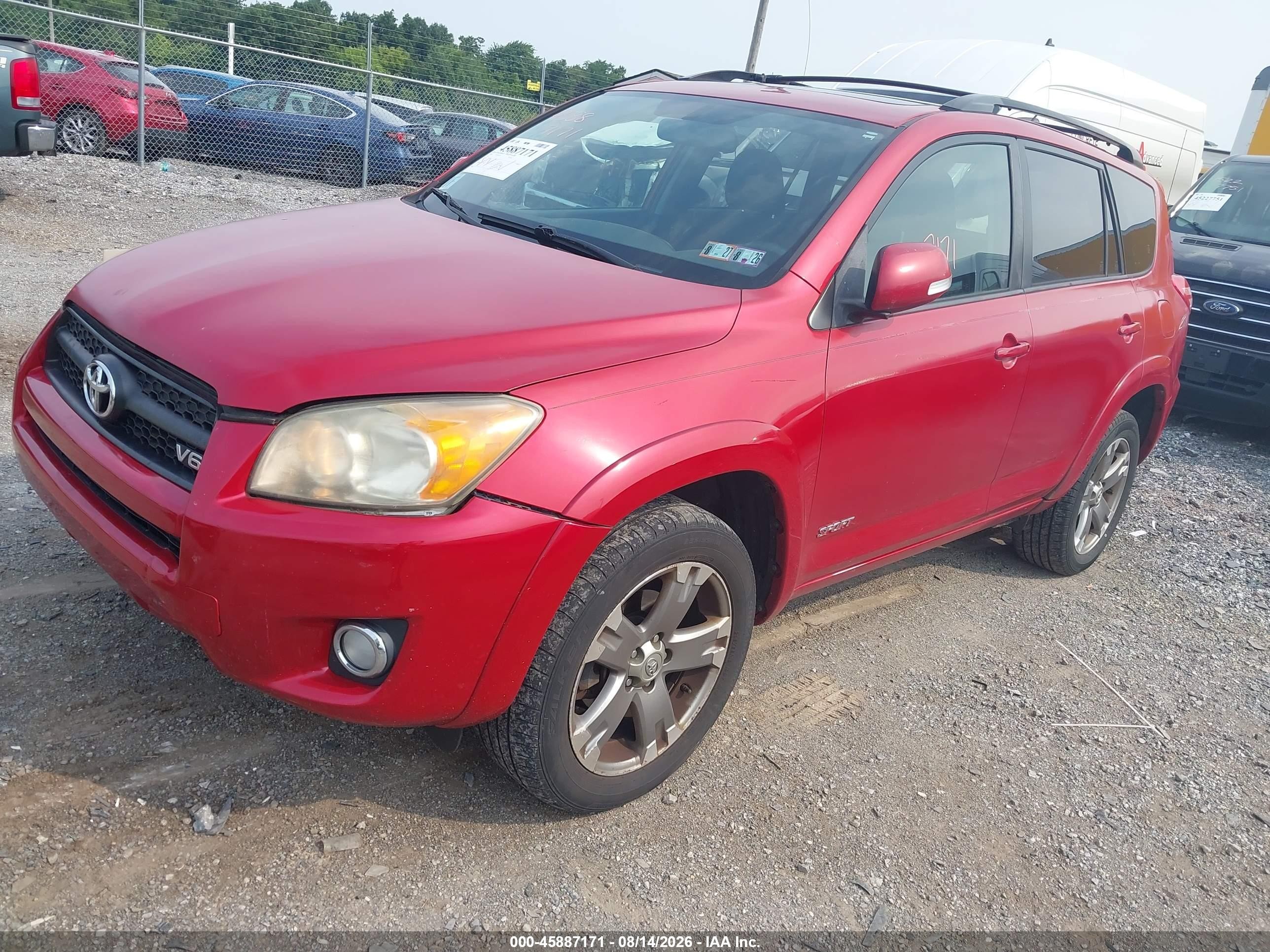 2010 Toyota Rav4 Sport Красный vin: JTMRK4DV8A5092008
