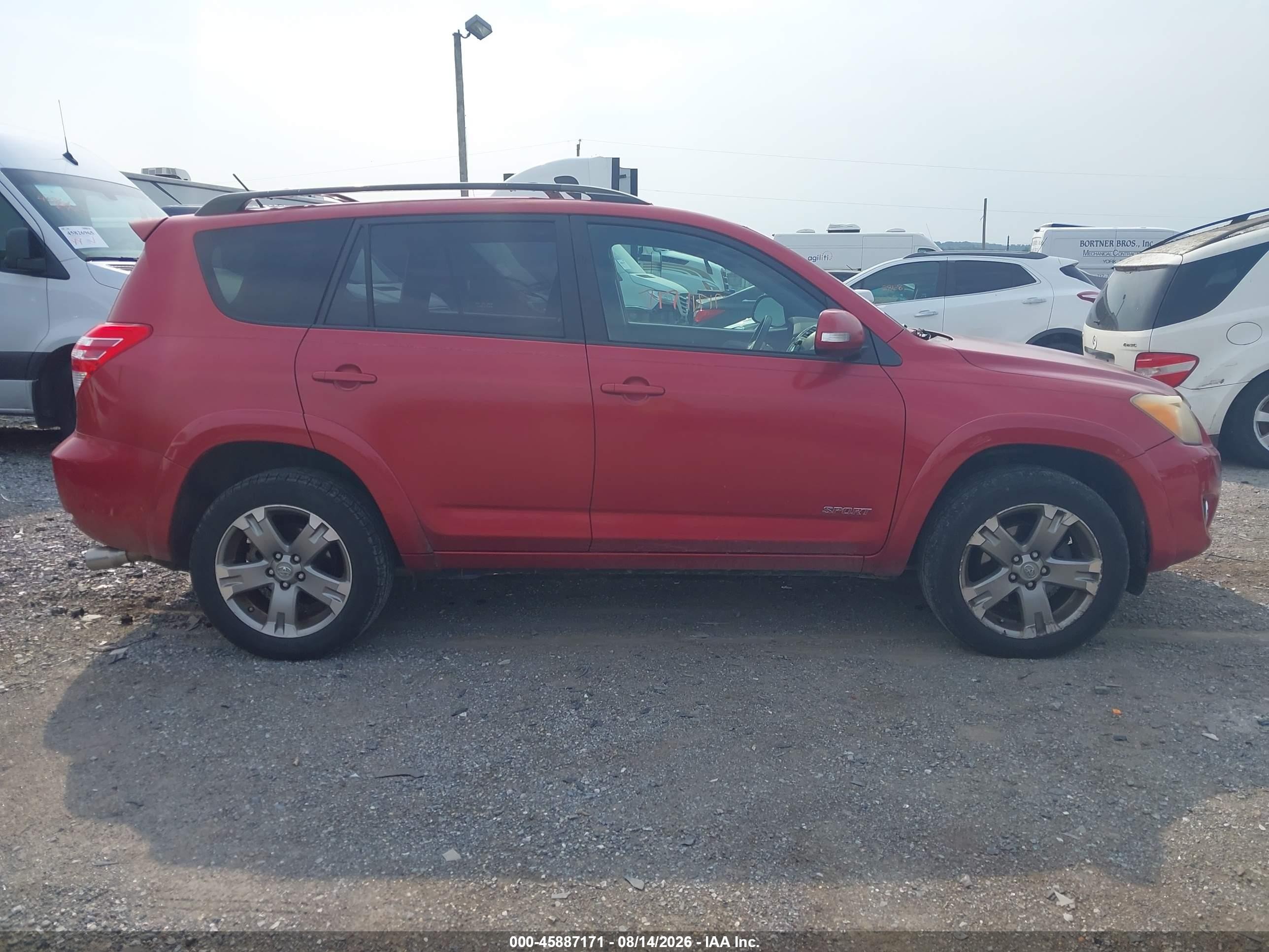 2010 Toyota Rav4 Sport Красный vin: JTMRK4DV8A5092008