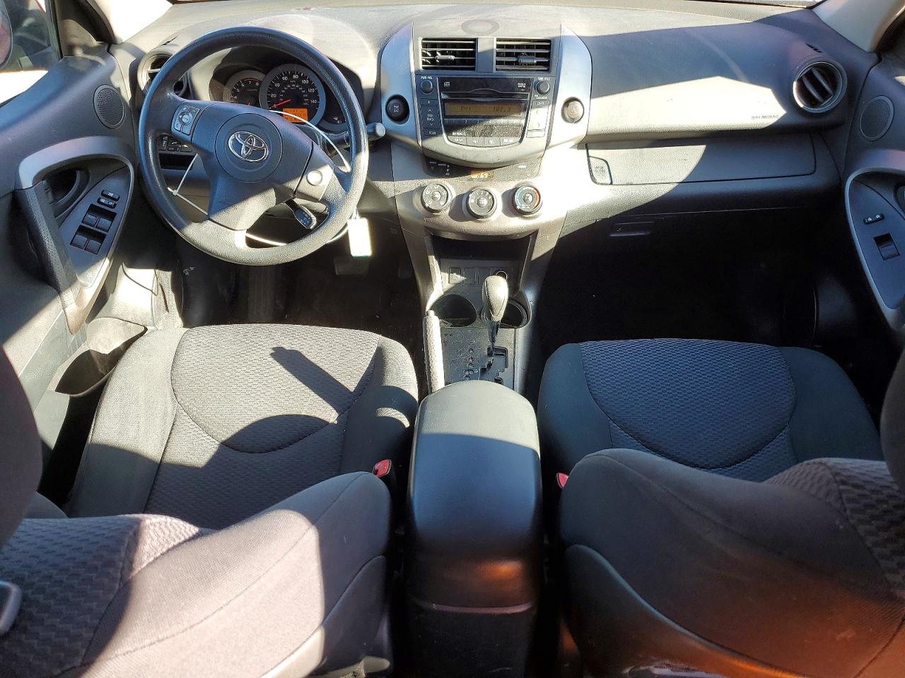2010 Toyota Rav4 Sport Red vin: JTMRK4DV8A5092896