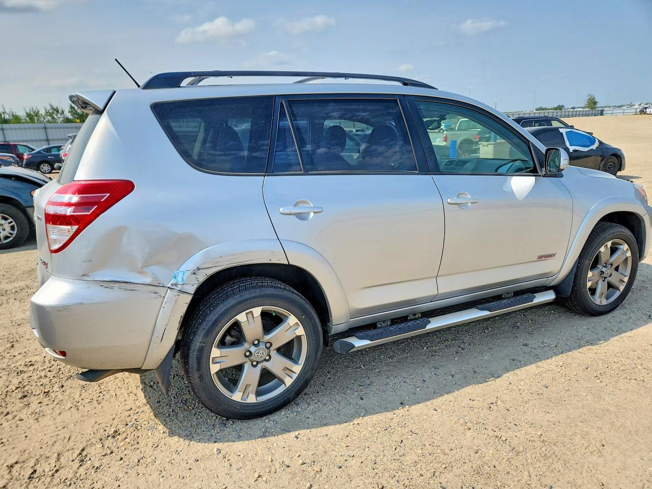2012 Toyota Rav4 Sport Silver vin: JTMRK4DV9C5107148
