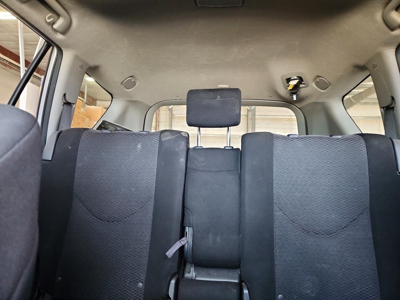 2012 Toyota Rav4 Sport Silver vin: JTMRK4DVXC5106672