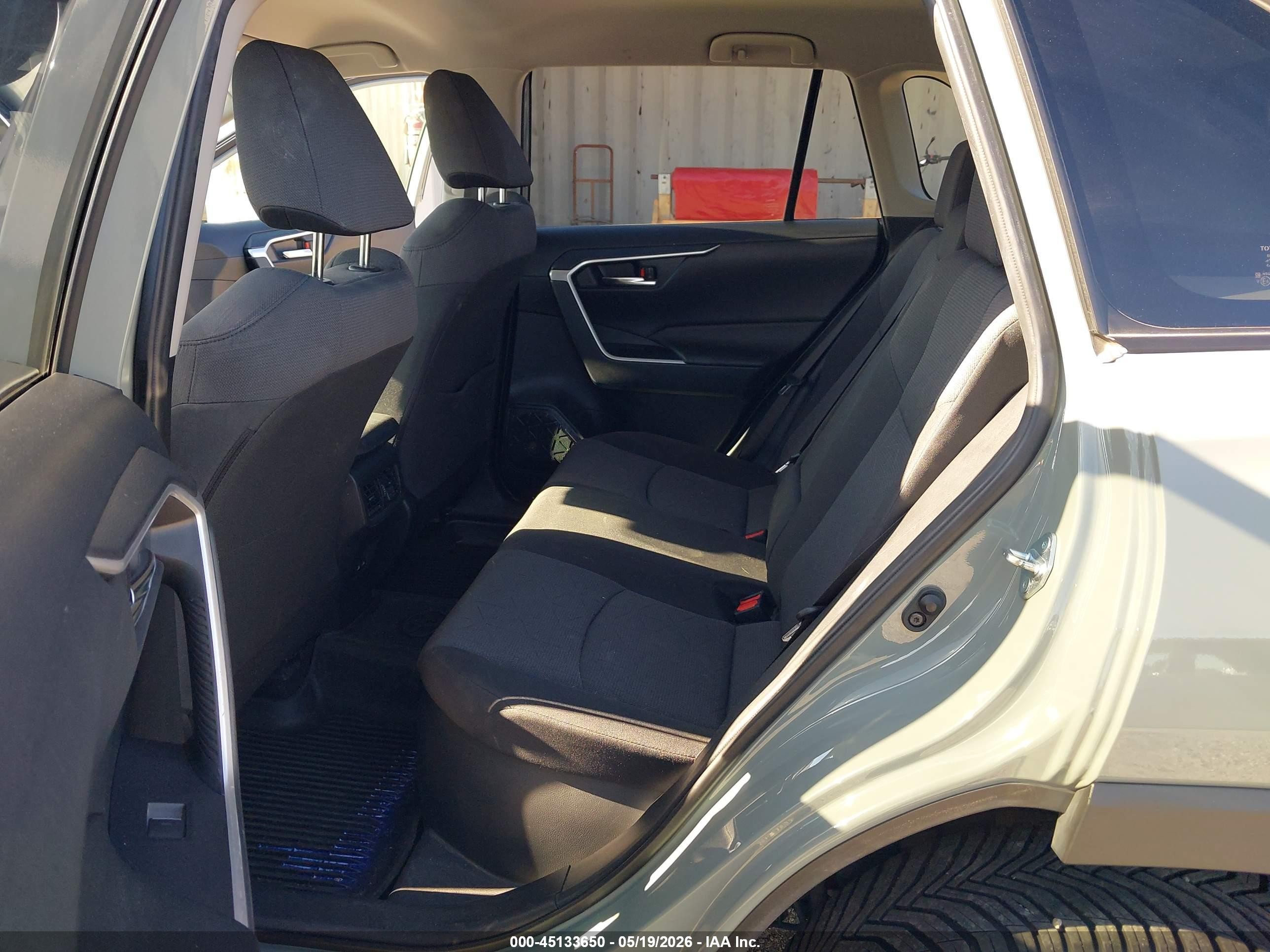 2022 Toyota Rav4 Hybrid Xle Green vin: JTMRWRFV0NJ055319