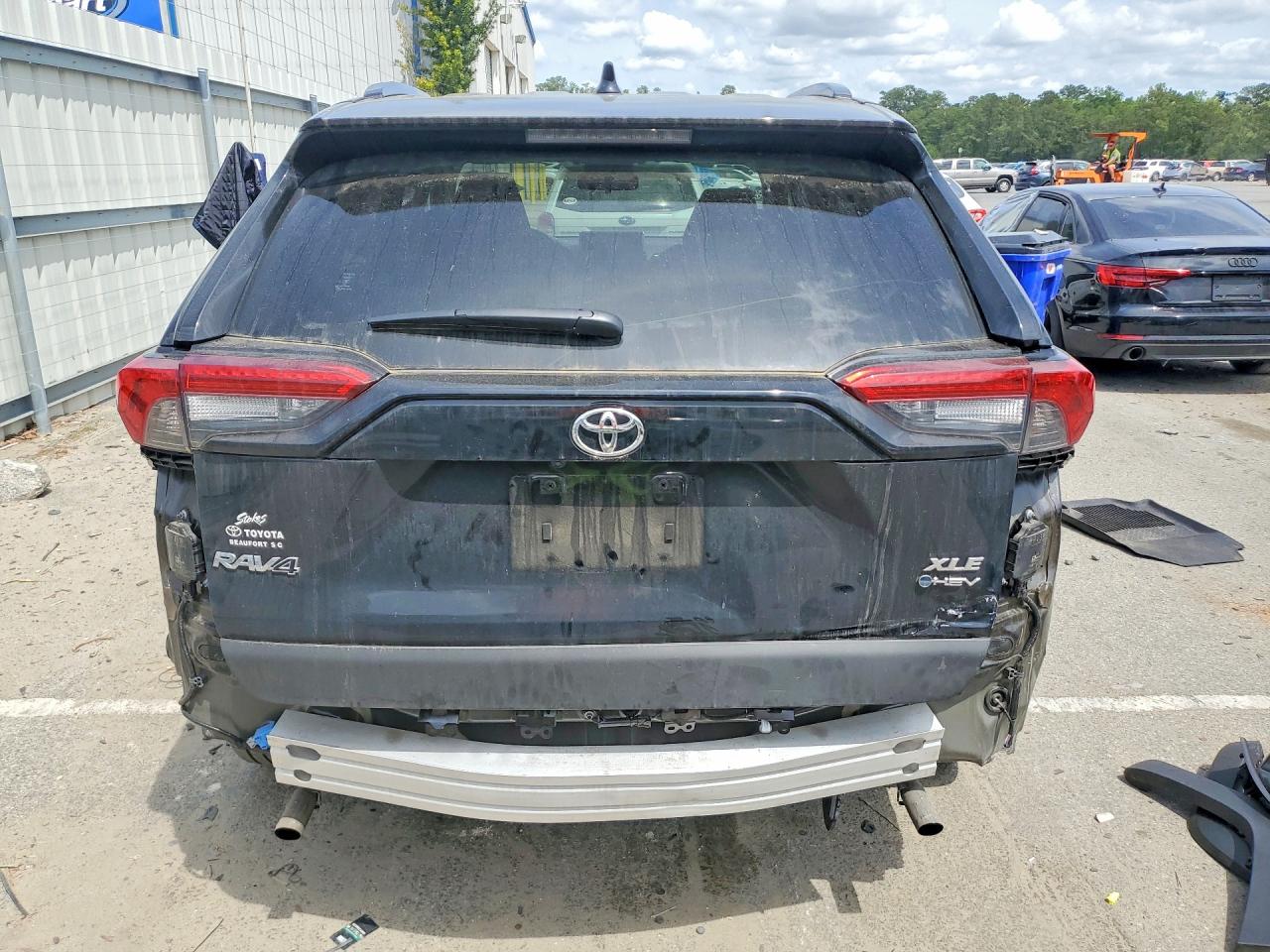 2025 Toyota Rav4 Hybrid Xle Black vin: JTMRWRFV0SJ079972