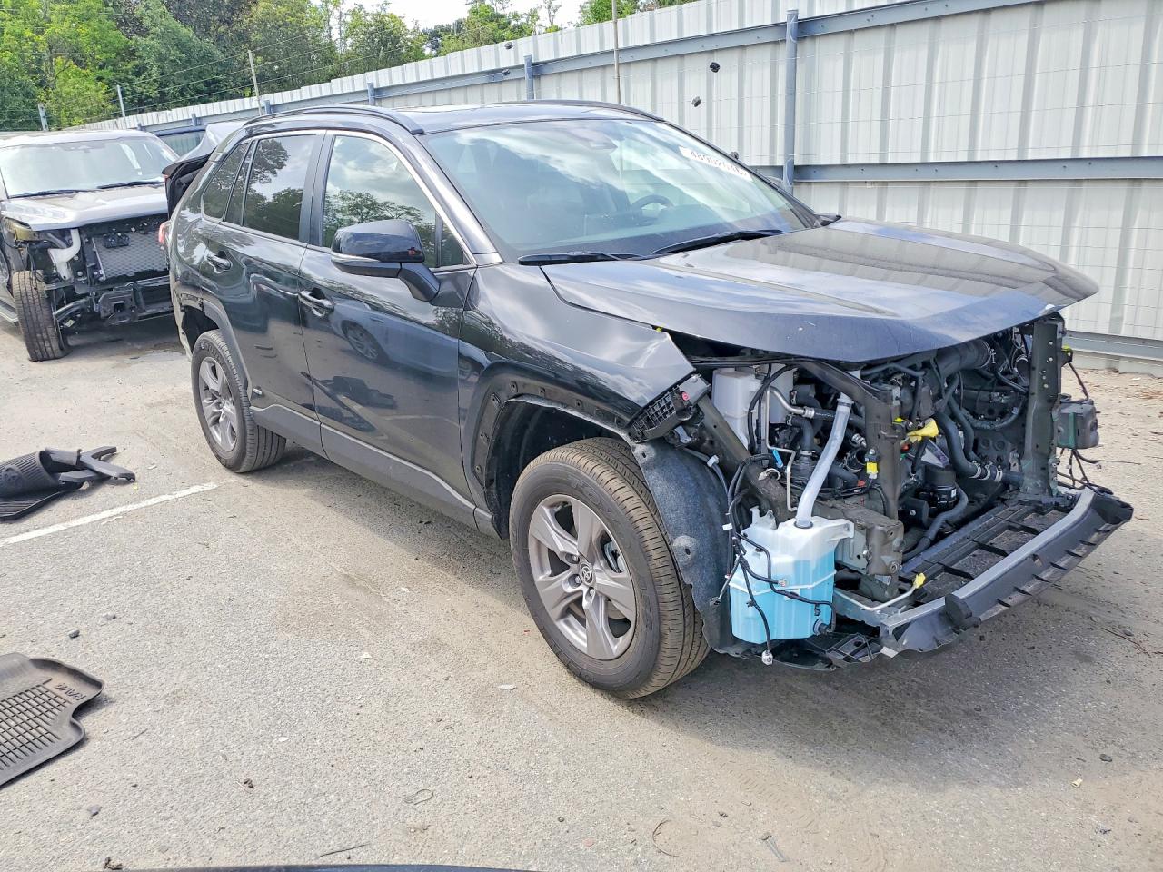 2025 Toyota Rav4 Hybrid Xle Black vin: JTMRWRFV0SJ079972