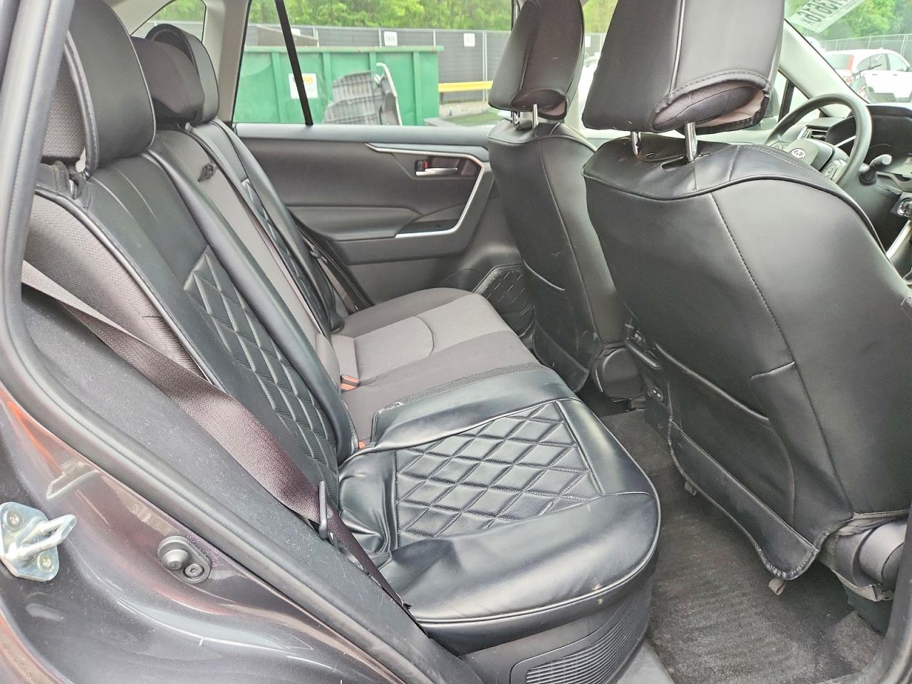 2025 Toyota Rav4 Hybrid Xle Серый vin: JTMRWRFV1SJ071055