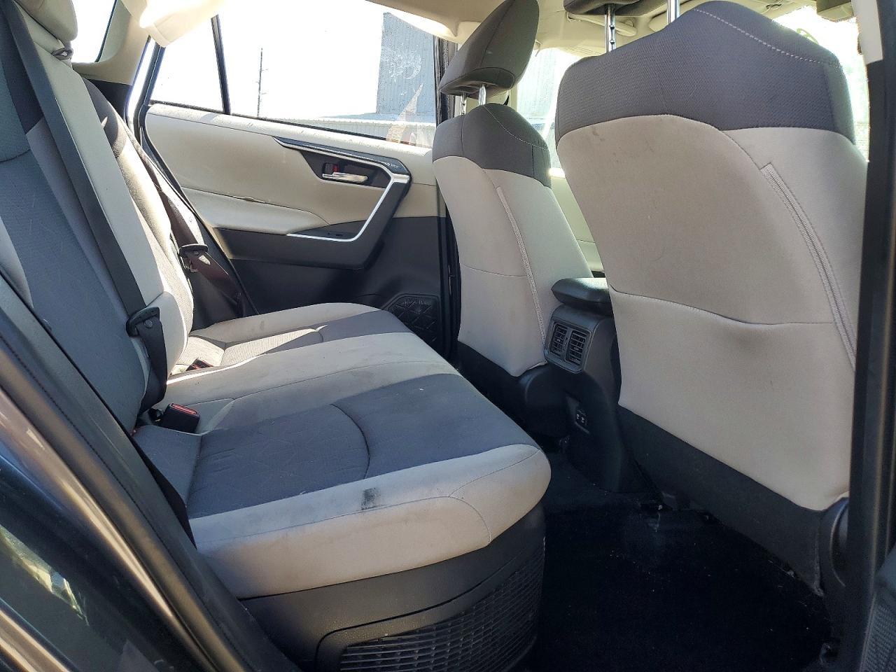 2019 Toyota Rav4 Hybrid Xle Gray vin: JTMRWRFV2KD504543