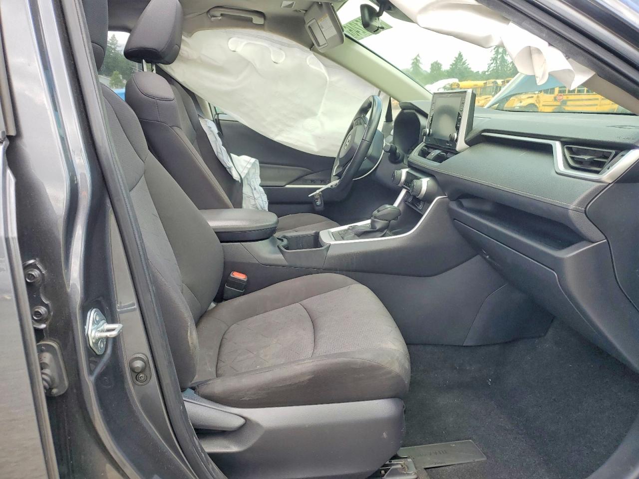 2022 Toyota Rav4 Xle Gray vin: JTMRWRFV6ND567908