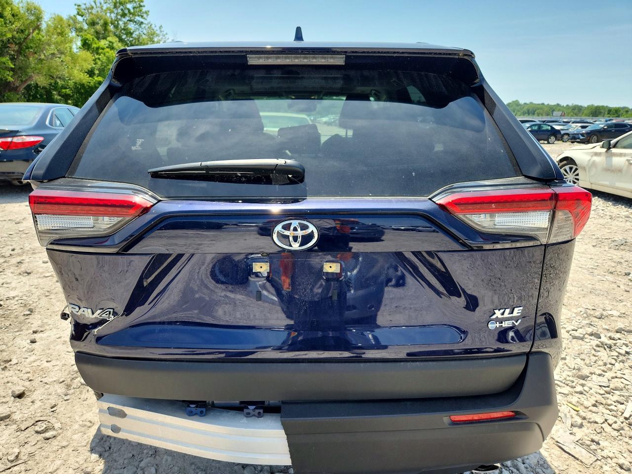 2025 Toyota Rav4 Hybrid Xle Blue vin: JTMRWRFV6SJ075425