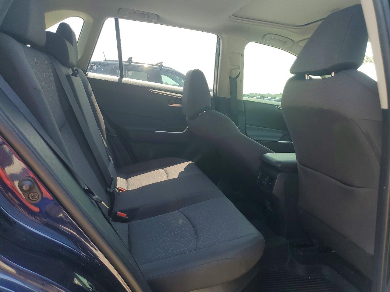 2020 Toyota Rav4 Hybrid Xle Blue vin: JTMRWRFV7LD548460