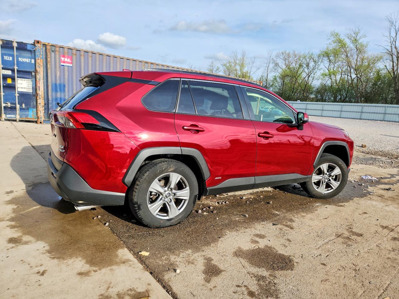 2023 Toyota Rav4 Hybrid Xle Maroon vin: JTMRWRFV8PD198634