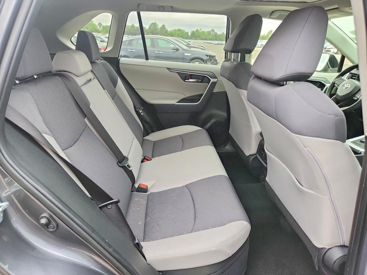 2026 Toyota Rav4 Gray vin: JTMRWRFV9PD183365