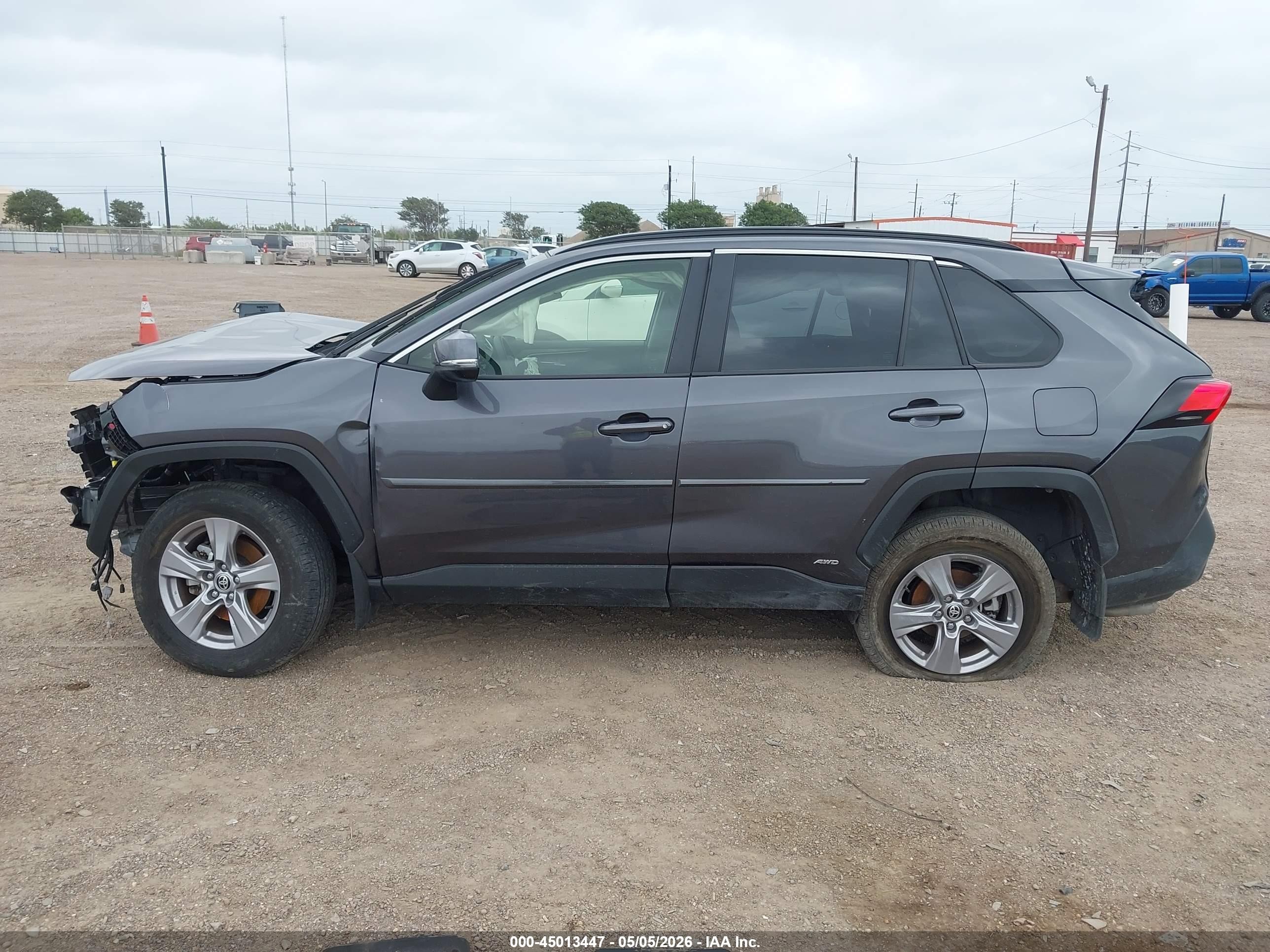 2025 Toyota Rav4 Hybrid Xle Серый vin: JTMRWRFVXSJ067179