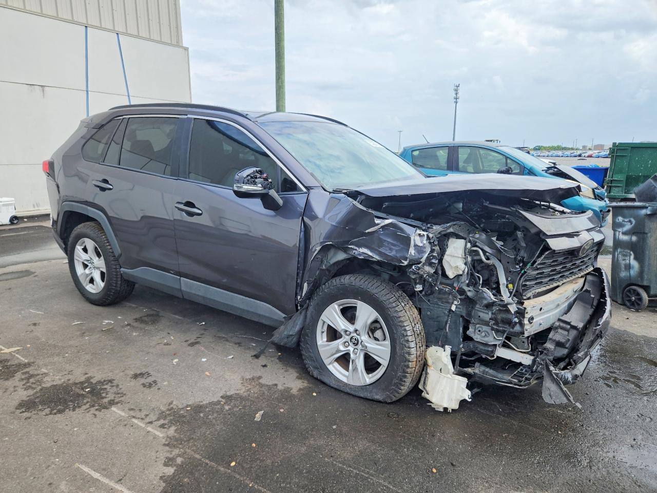 2019 Toyota Rav4 Xle Gray vin: JTMW1RFV0KJ001824