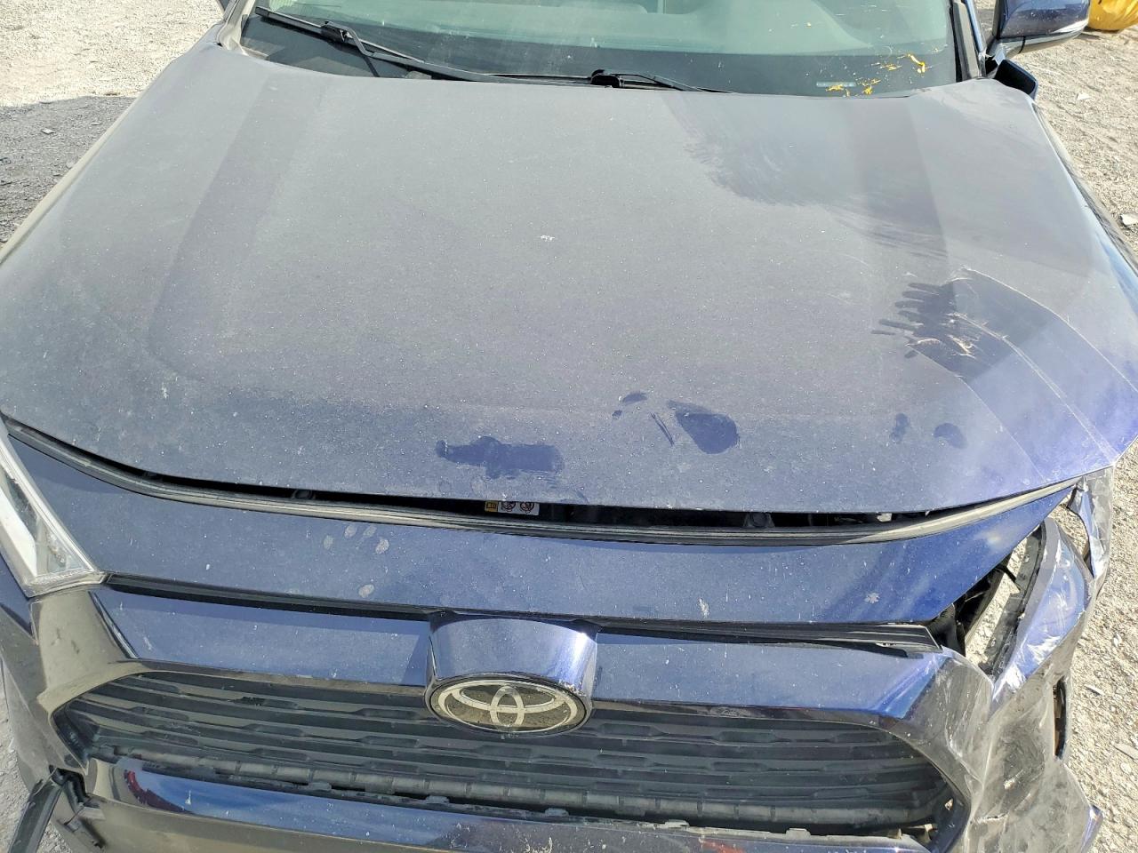 2021 Toyota Rav4 Xle Синий vin: JTMW1RFV7MD065537