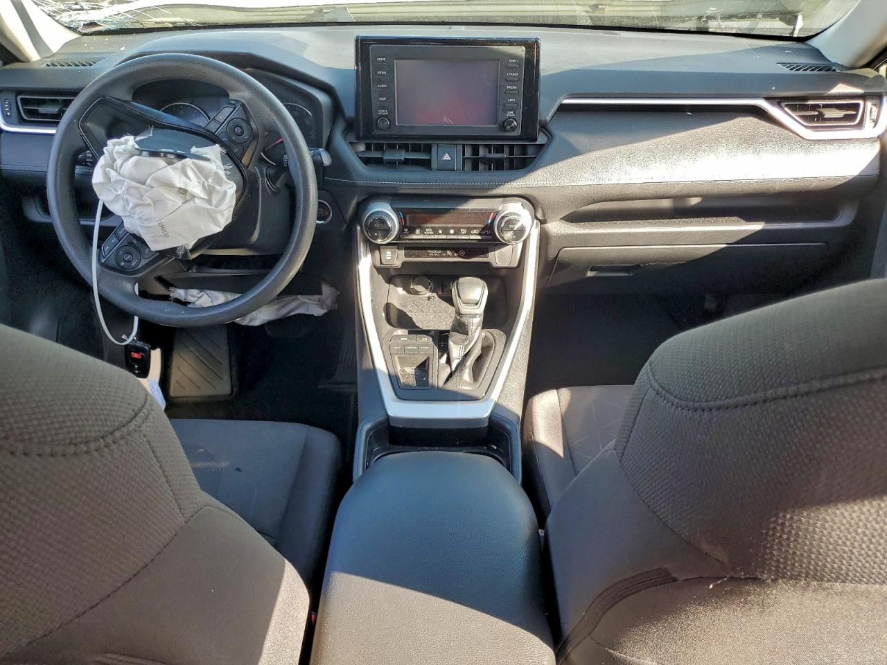 2019 Toyota Rav4 Xle Зеленый vin: JTMW1RFV9KD032214