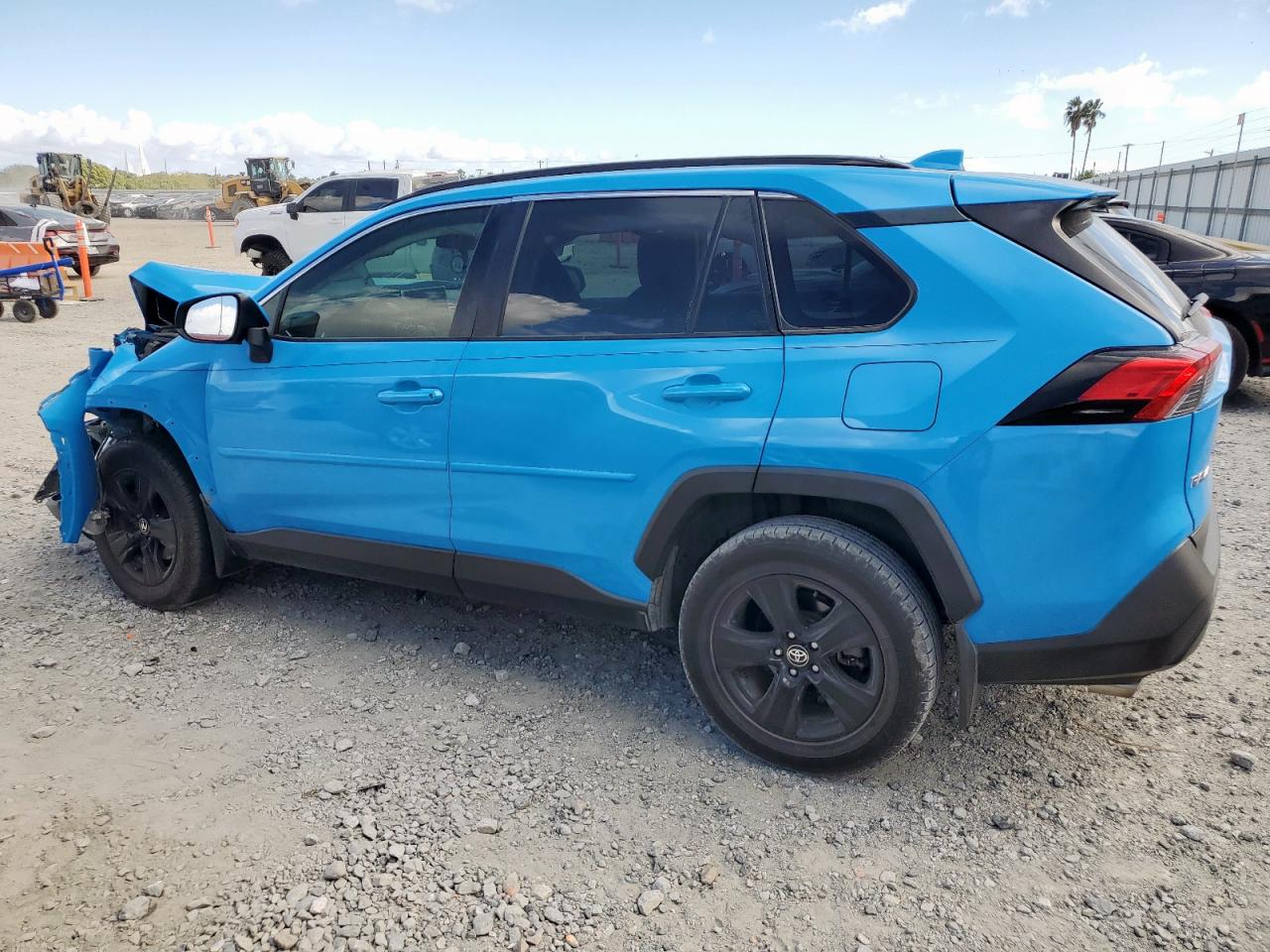 2020 Toyota Rav4 Xle Blue vin: JTMW1RFV9LD045028