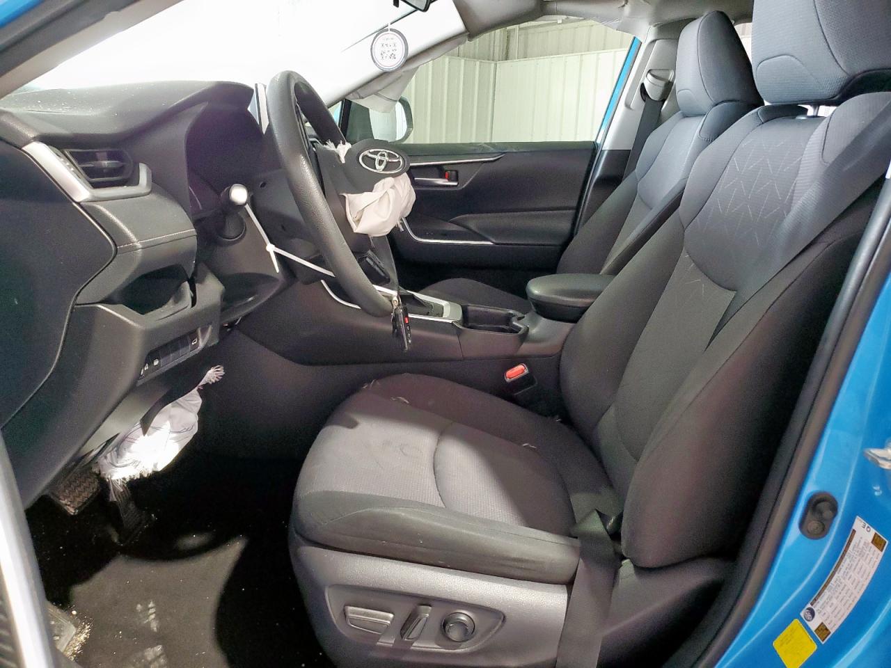 2020 Toyota Rav4 Xle Blue vin: JTMW1RFV9LD045028