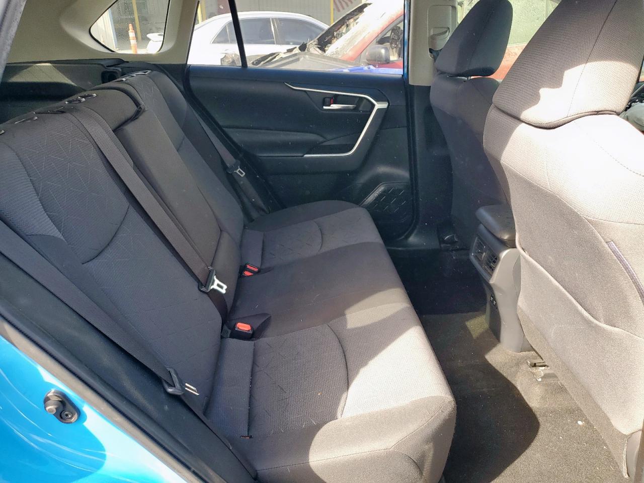 2020 Toyota Rav4 Xle Blue vin: JTMW1RFV9LD045028