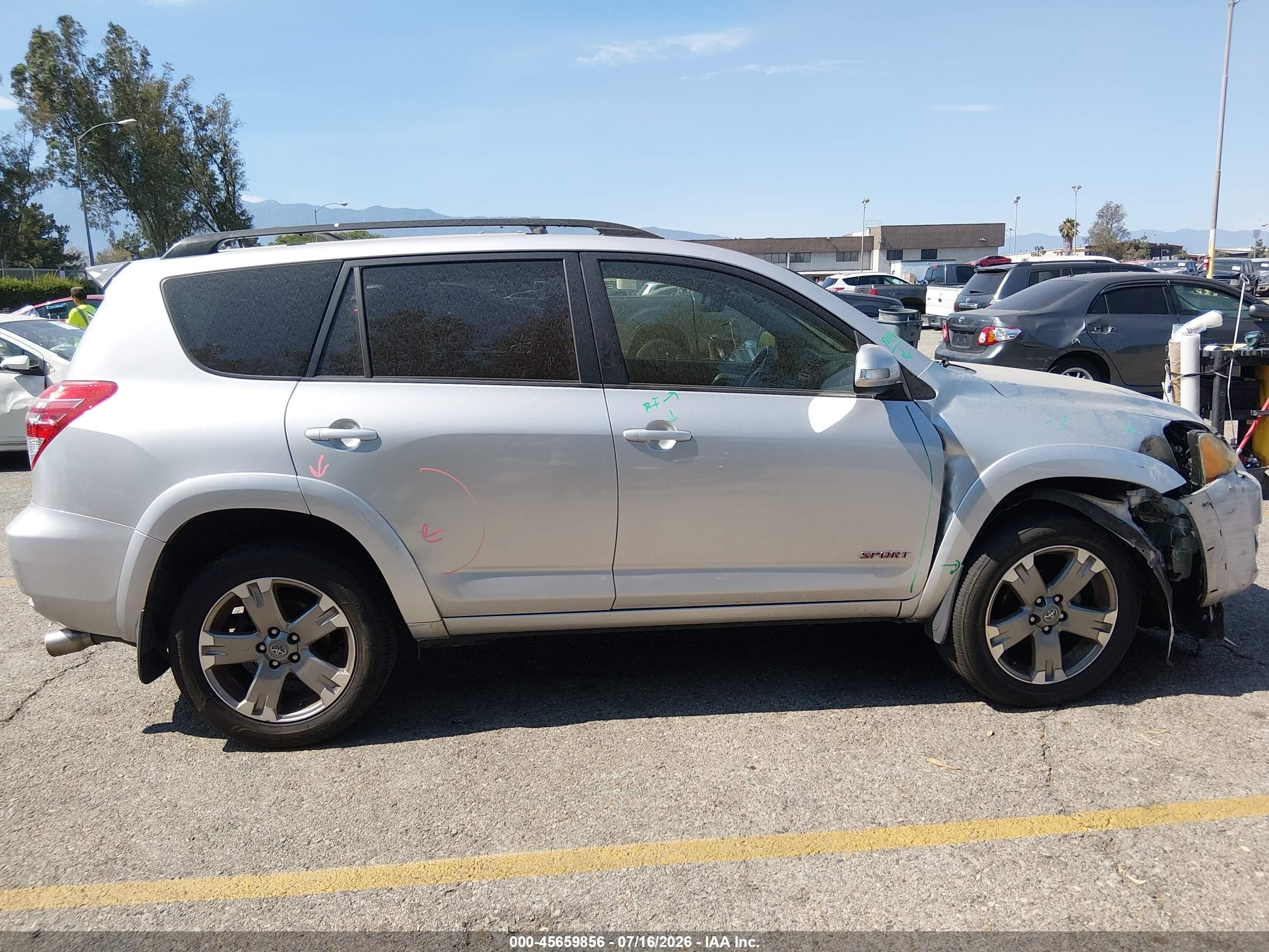 2012 Toyota Rav4 Sport Silver vin: JTMWF4DV0C5043590
