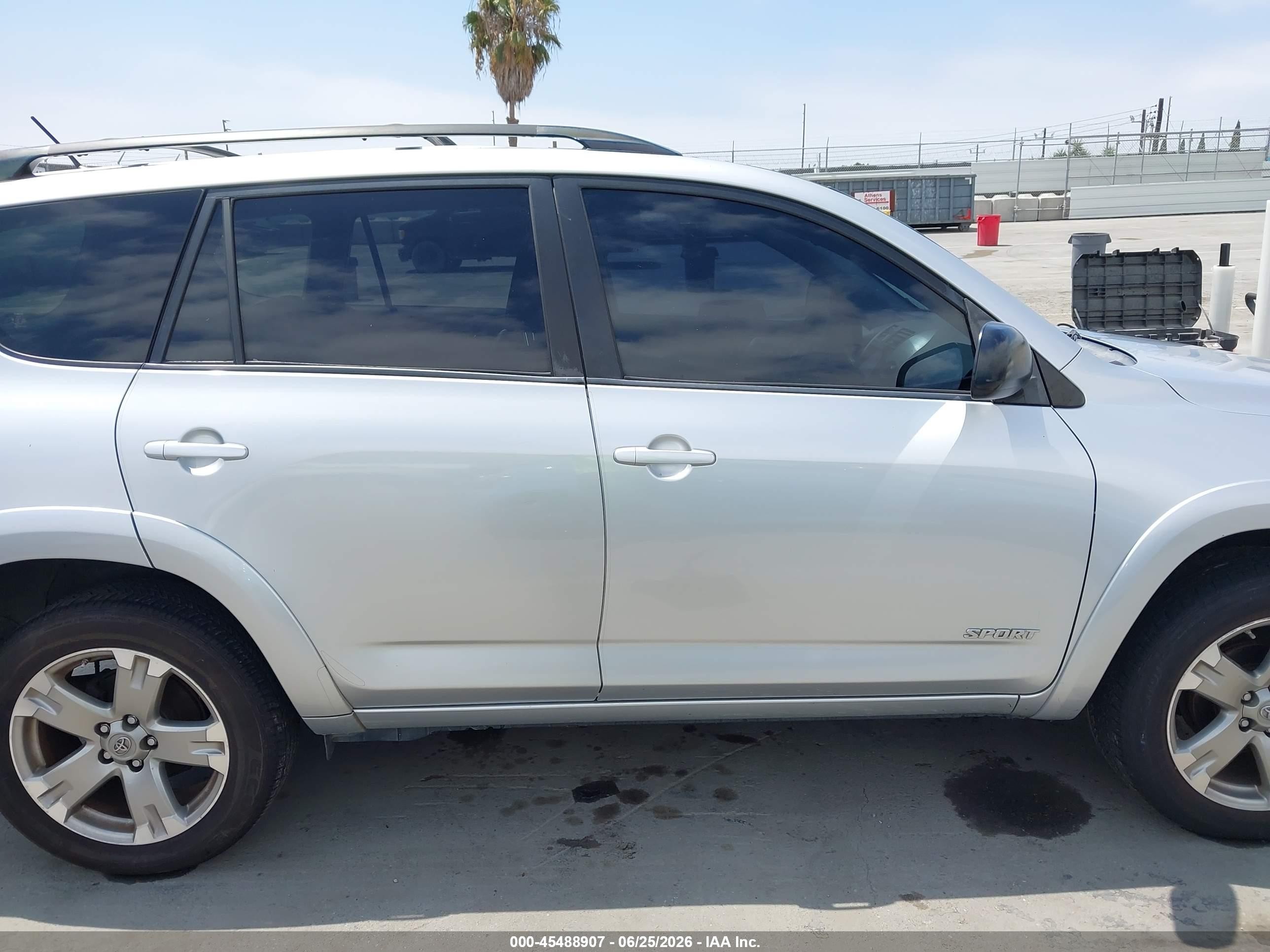 2010 Toyota Rav4 Sport Silver vin: JTMWF4DV3AD018735
