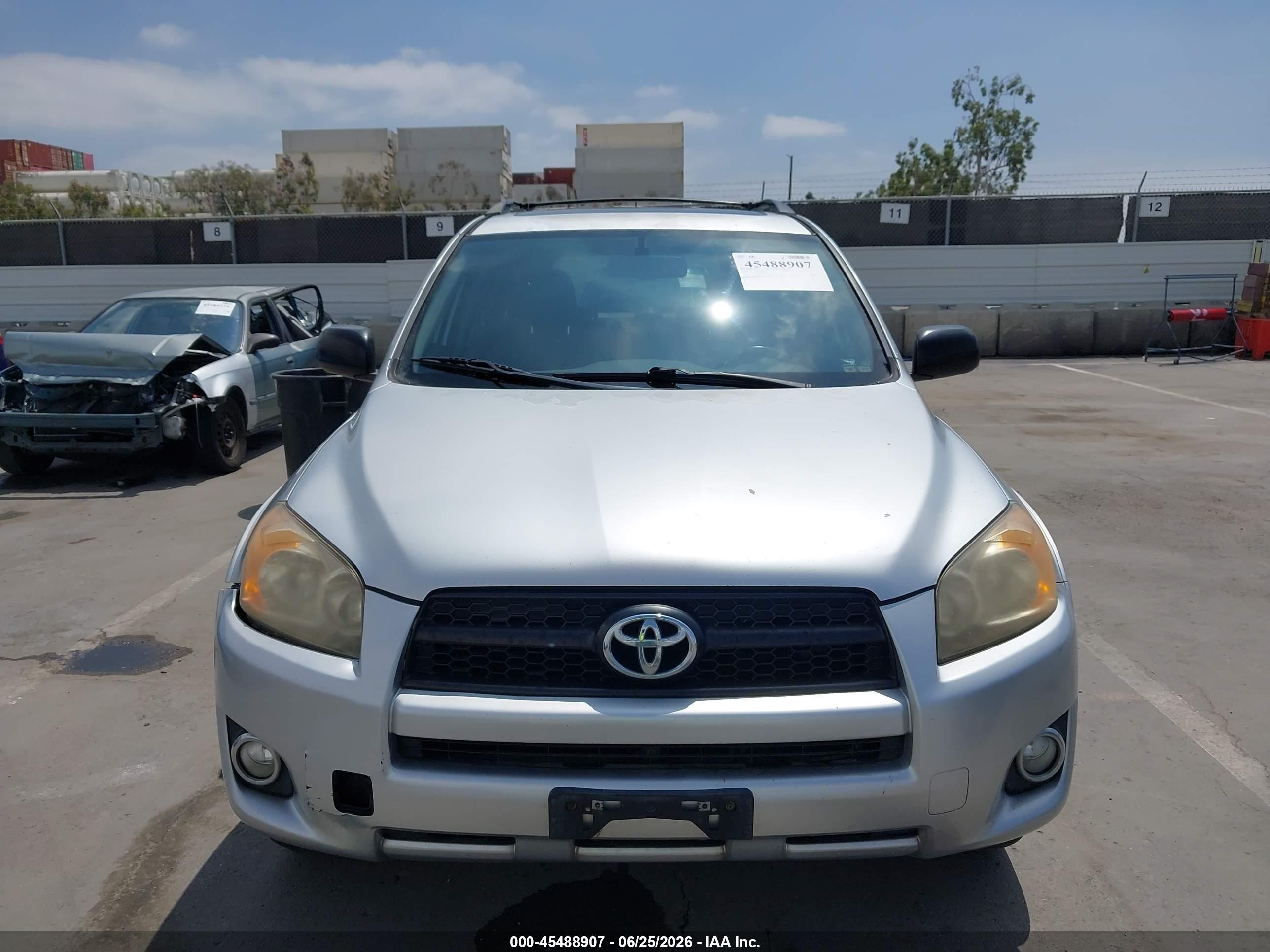 2010 Toyota Rav4 Sport Silver vin: JTMWF4DV3AD018735