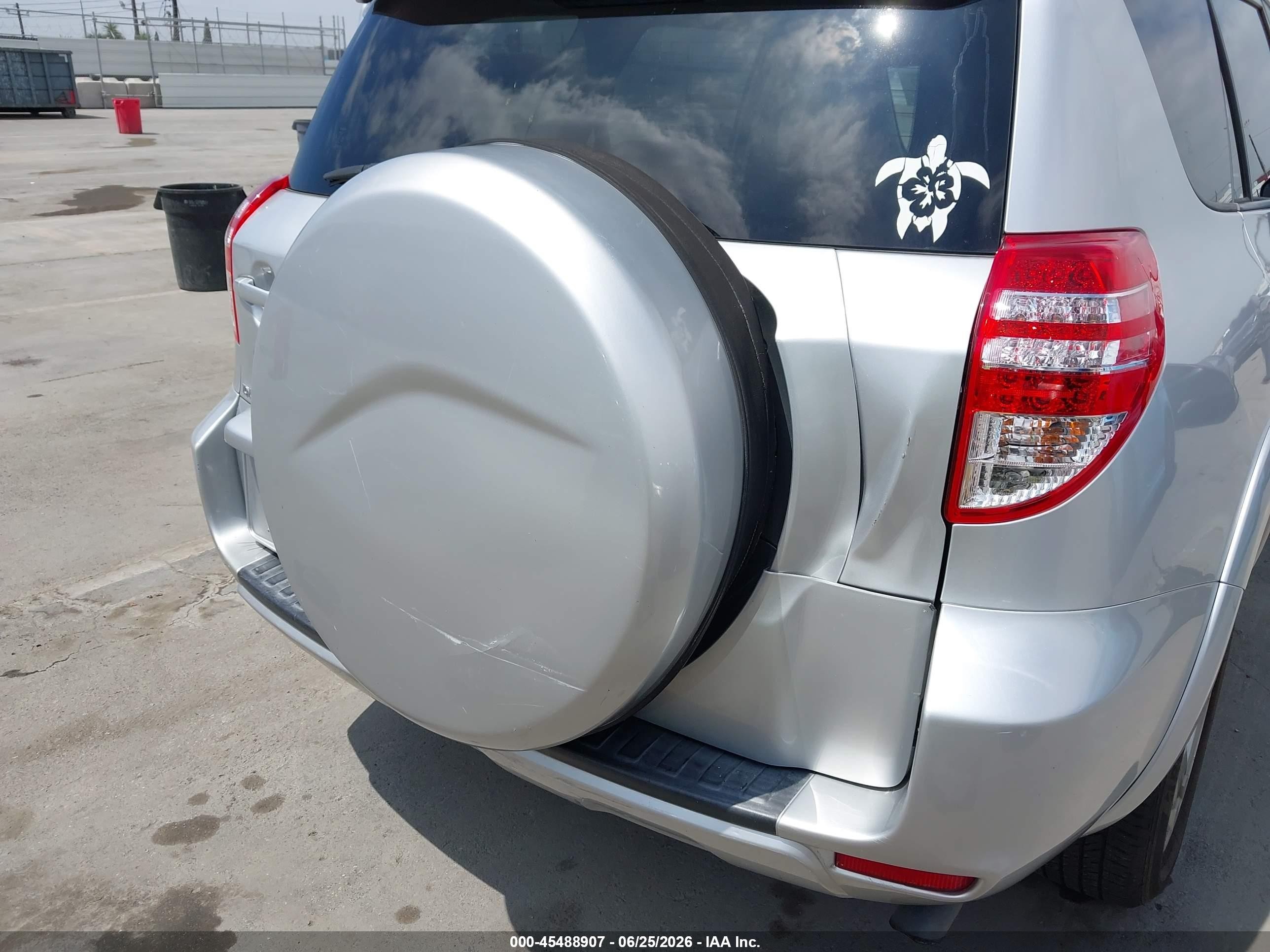 2010 Toyota Rav4 Sport Silver vin: JTMWF4DV3AD018735