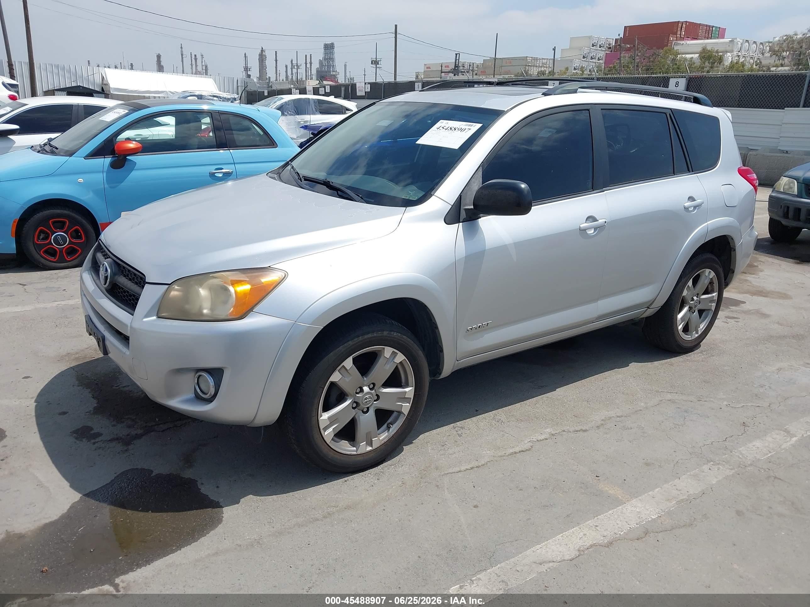 2010 Toyota Rav4 Sport Silver vin: JTMWF4DV3AD018735