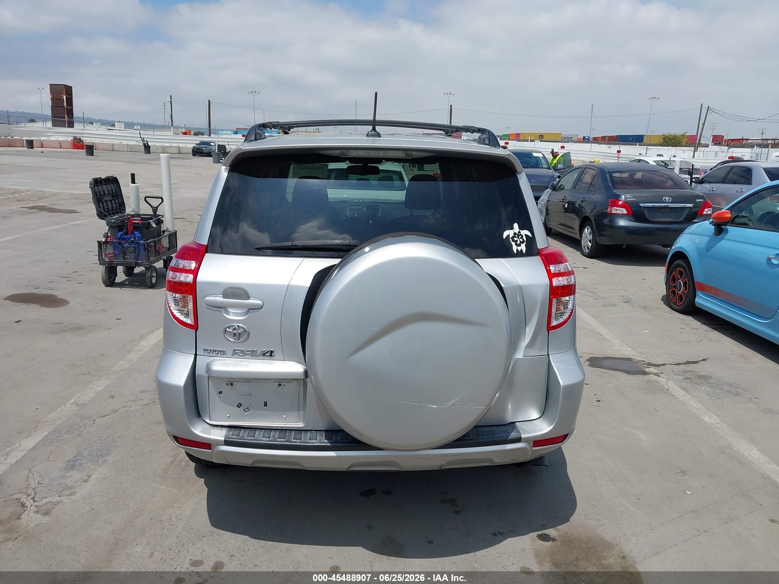 2010 Toyota Rav4 Sport Silver vin: JTMWF4DV3AD018735