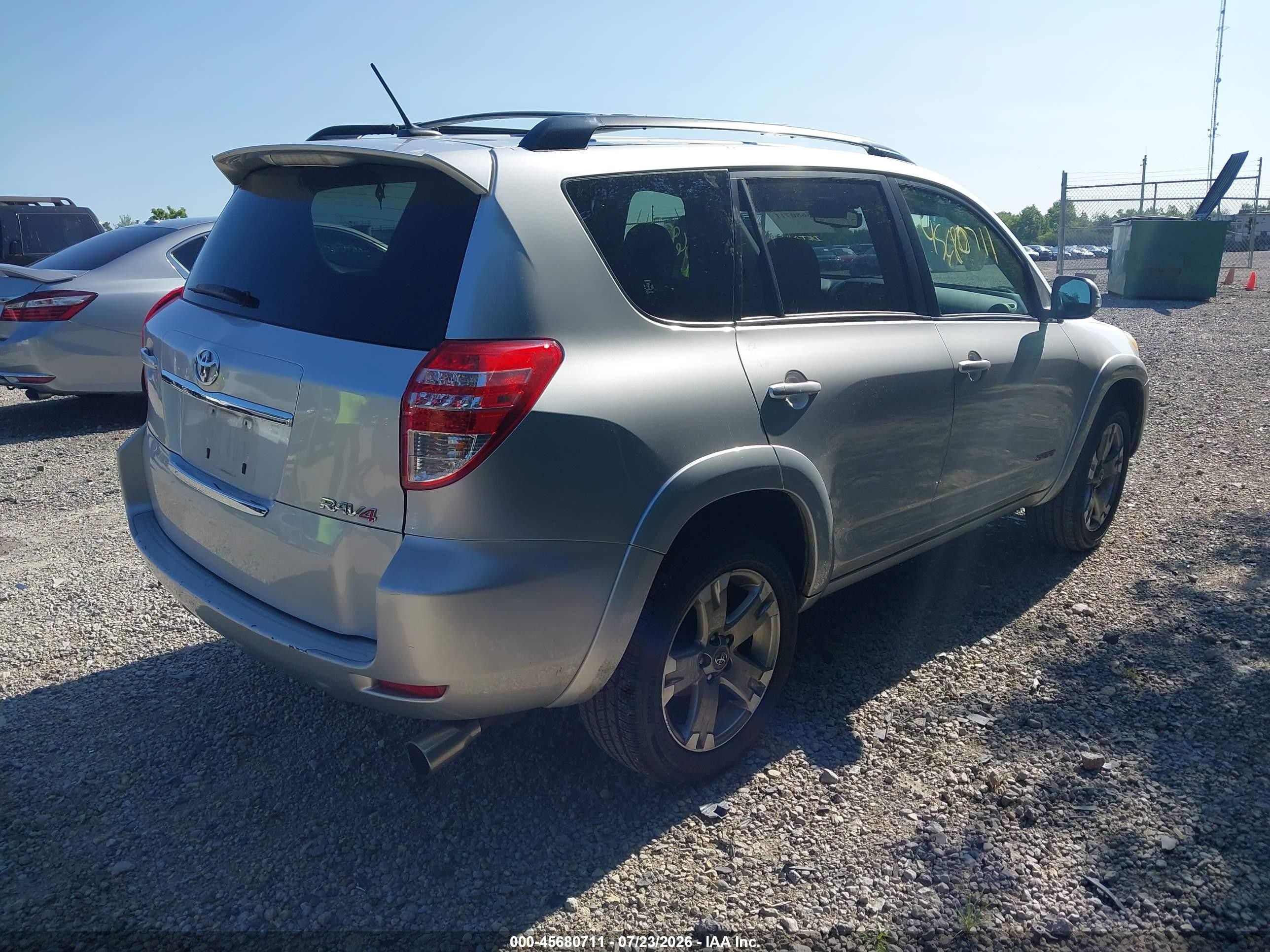 2011 Toyota Rav4 Sport Серебряный vin: JTMWF4DV3B5037930