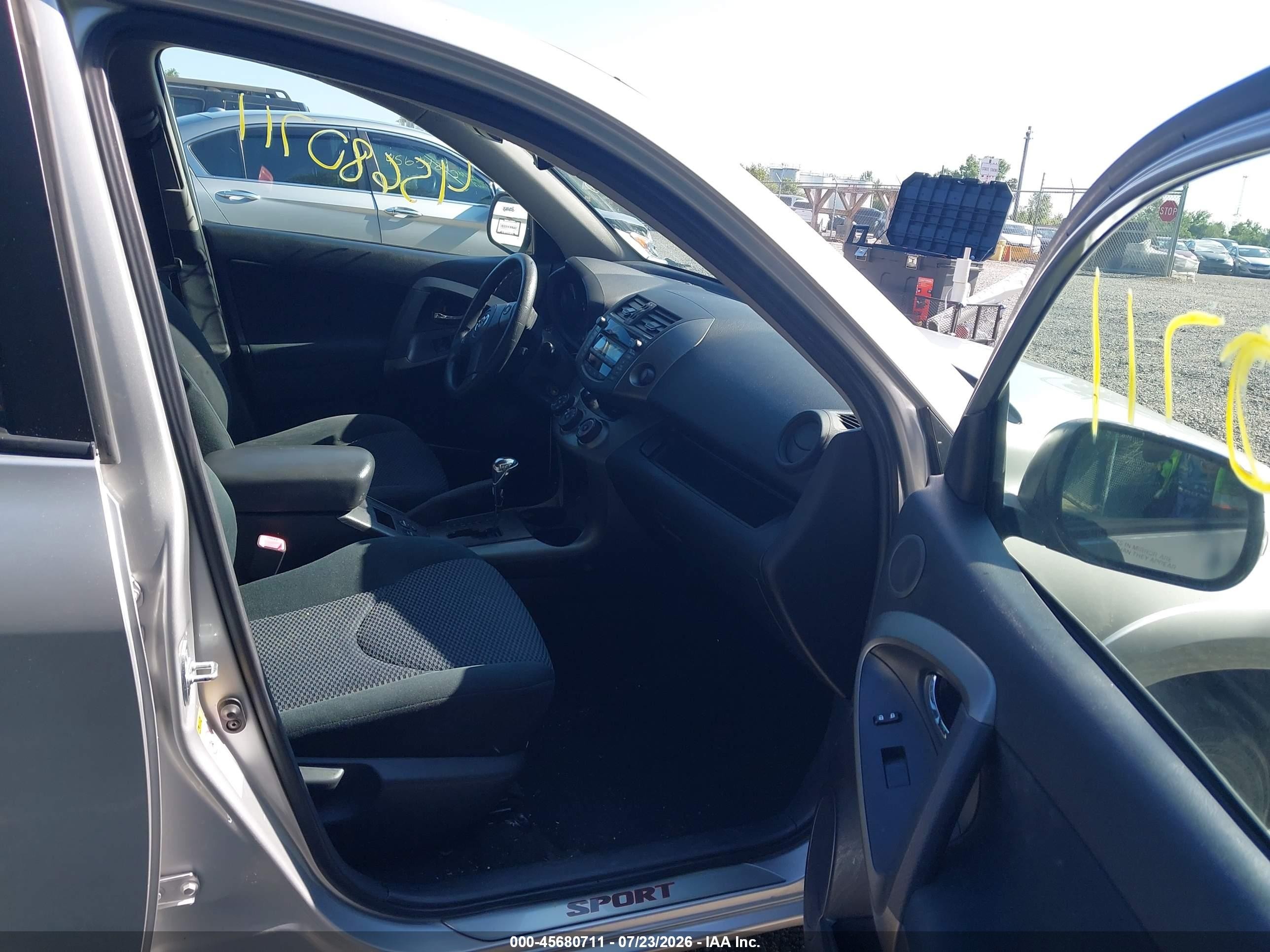 2011 Toyota Rav4 Sport Серебряный vin: JTMWF4DV3B5037930