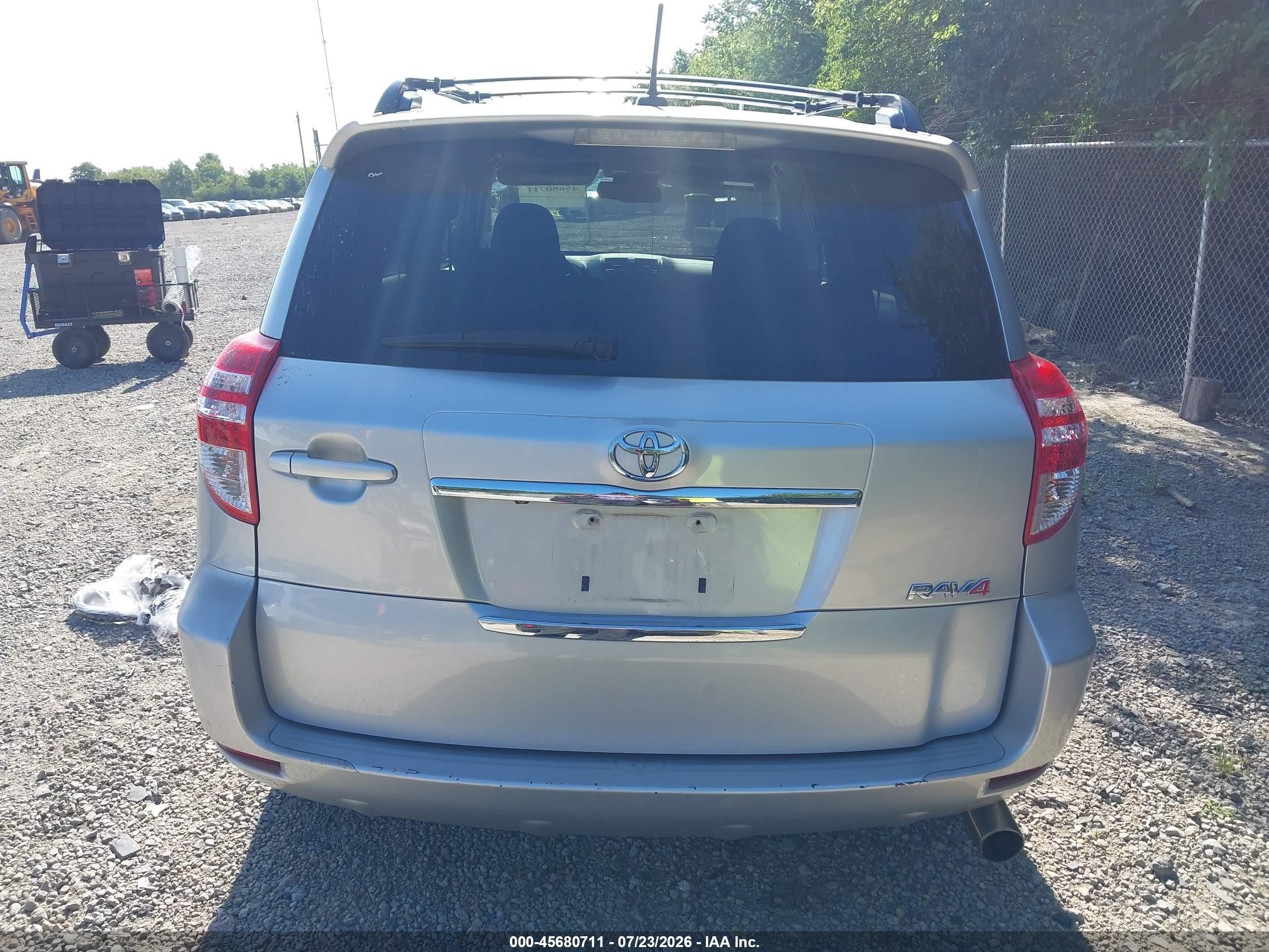 2011 Toyota Rav4 Sport Серебряный vin: JTMWF4DV3B5037930
