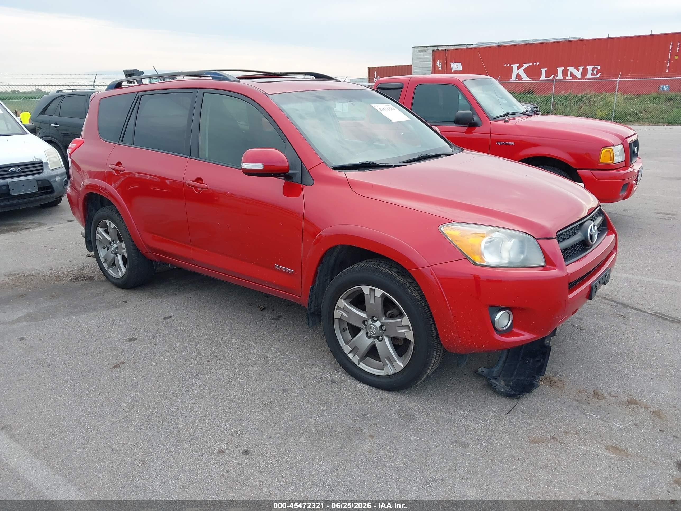 2011 Toyota Rav4 Sport Red vin: JTMWF4DV6B5039431