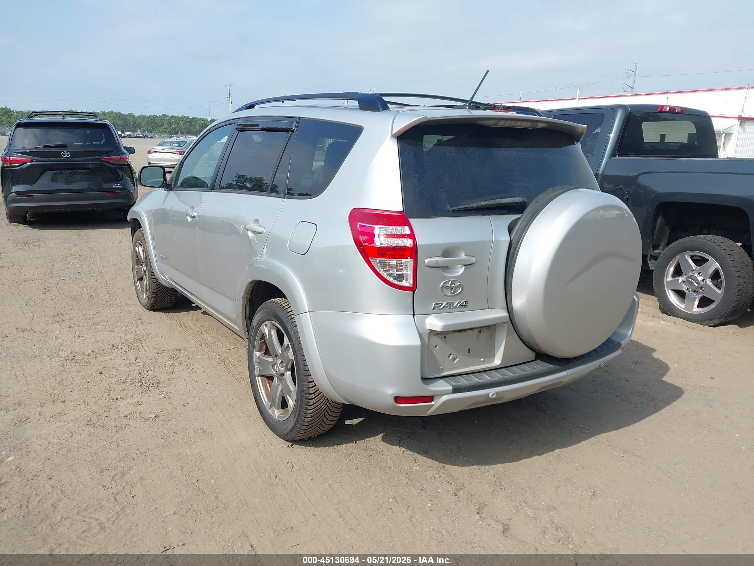 2011 Toyota Rav4 Sport White vin: JTMWF4DV6B5041339