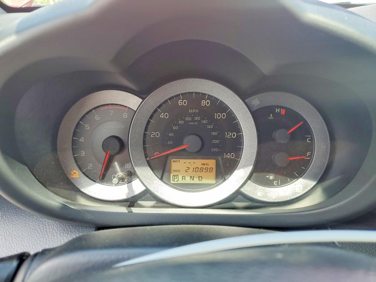 2010 Toyota Rav4 Sport Red vin: JTMWF4DV7AD021699