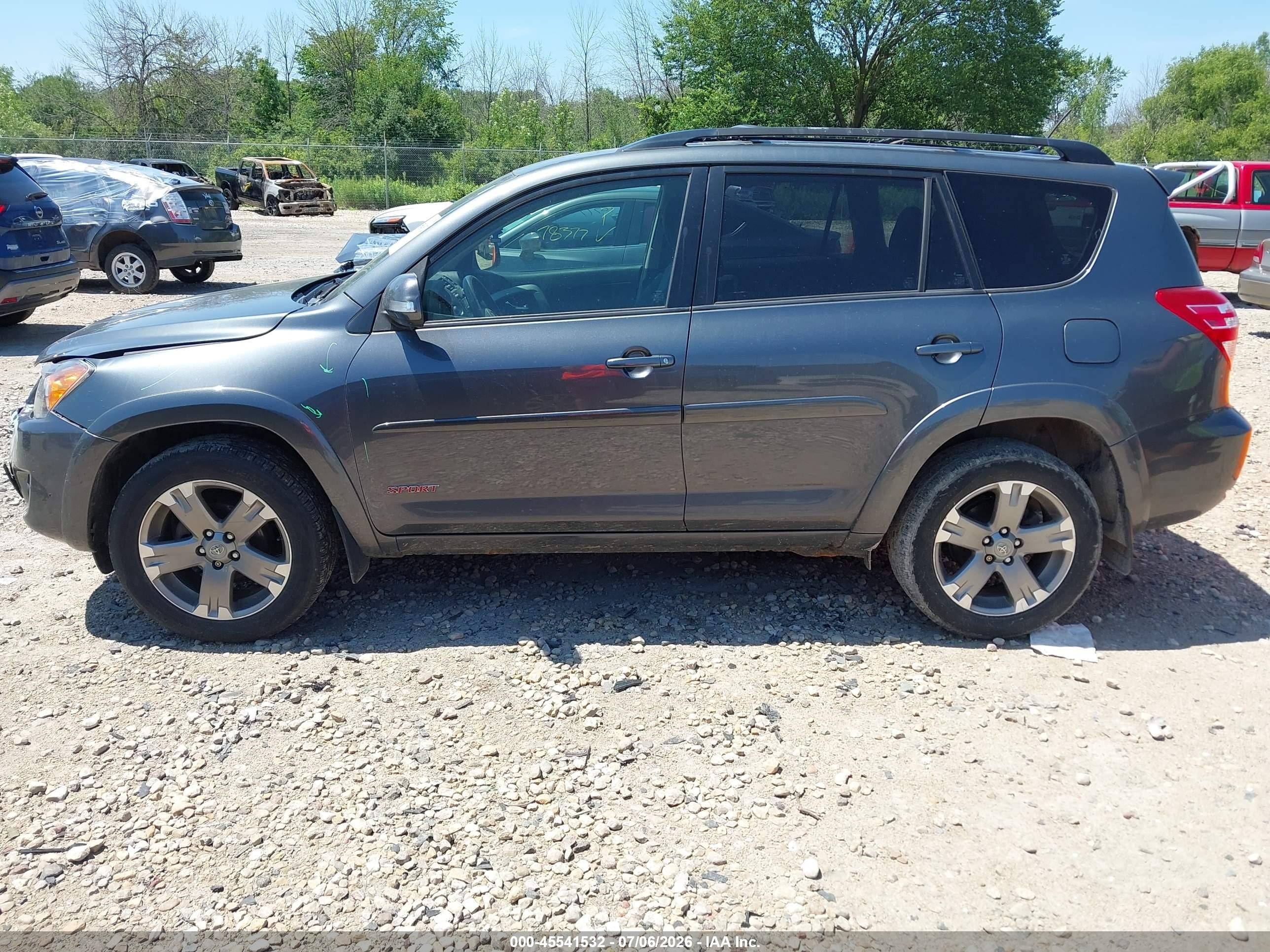 2011 Toyota Rav4 Sport Gray vin: JTMWF4DV7B5041947