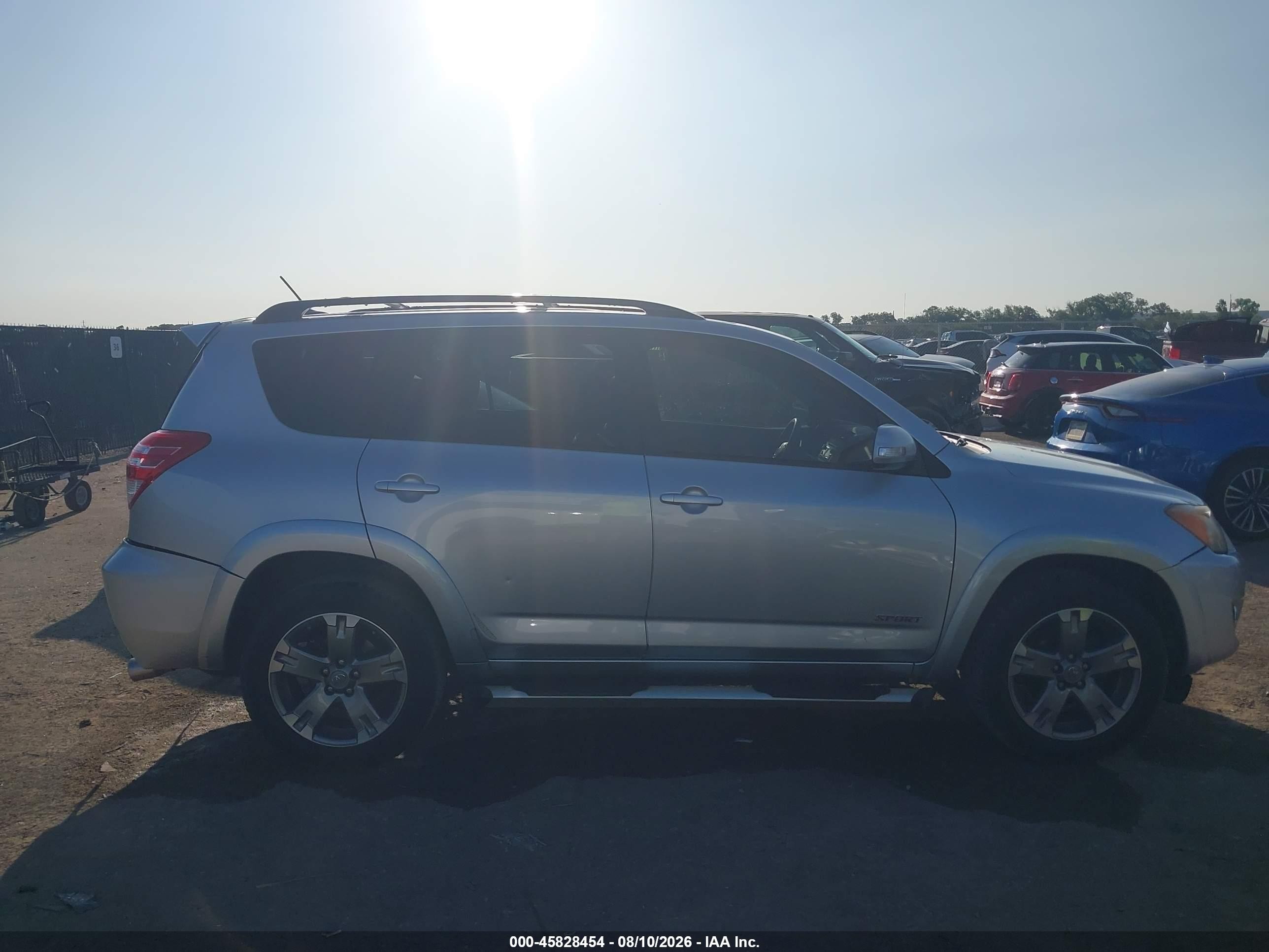 2012 Toyota Rav4 Sport Silver vin: JTMWF4DV7C5046888