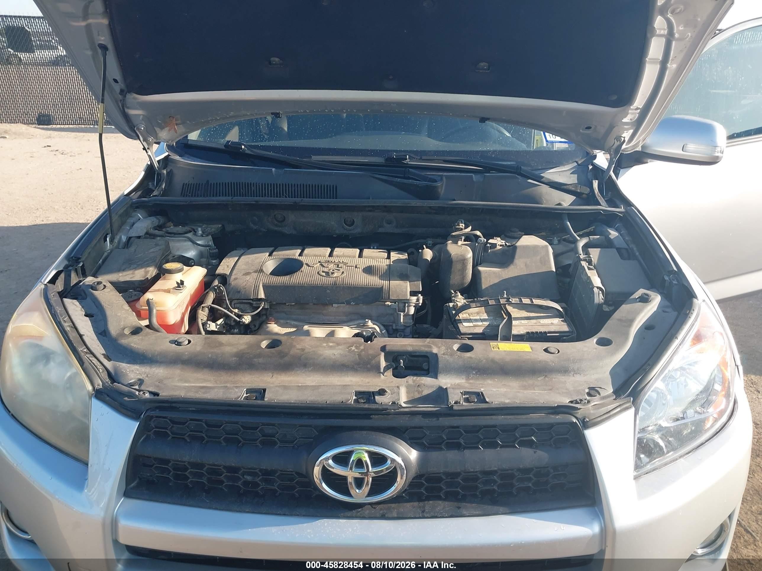 2012 Toyota Rav4 Sport Silver vin: JTMWF4DV7C5046888