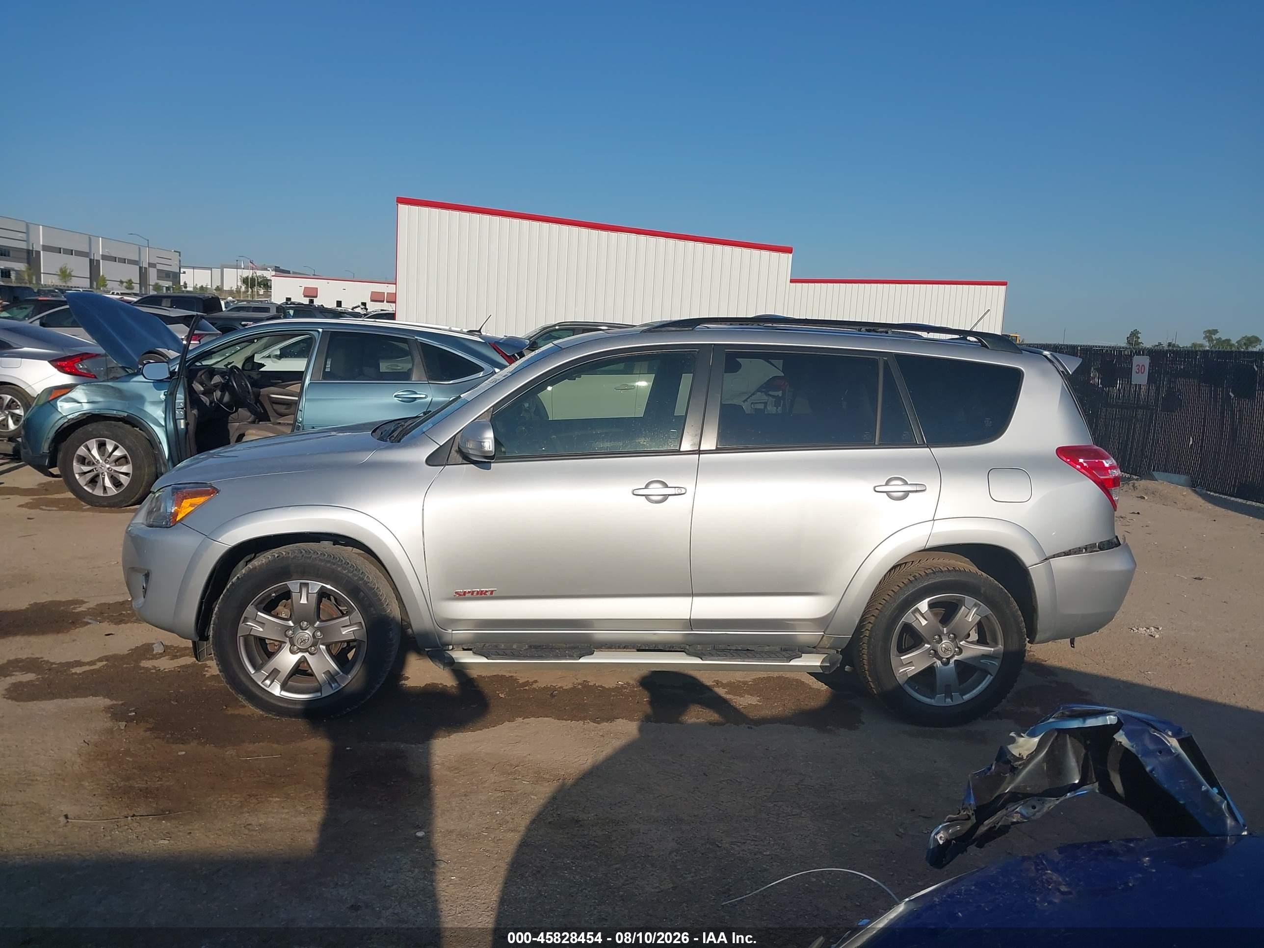 2012 Toyota Rav4 Sport Silver vin: JTMWF4DV7C5046888