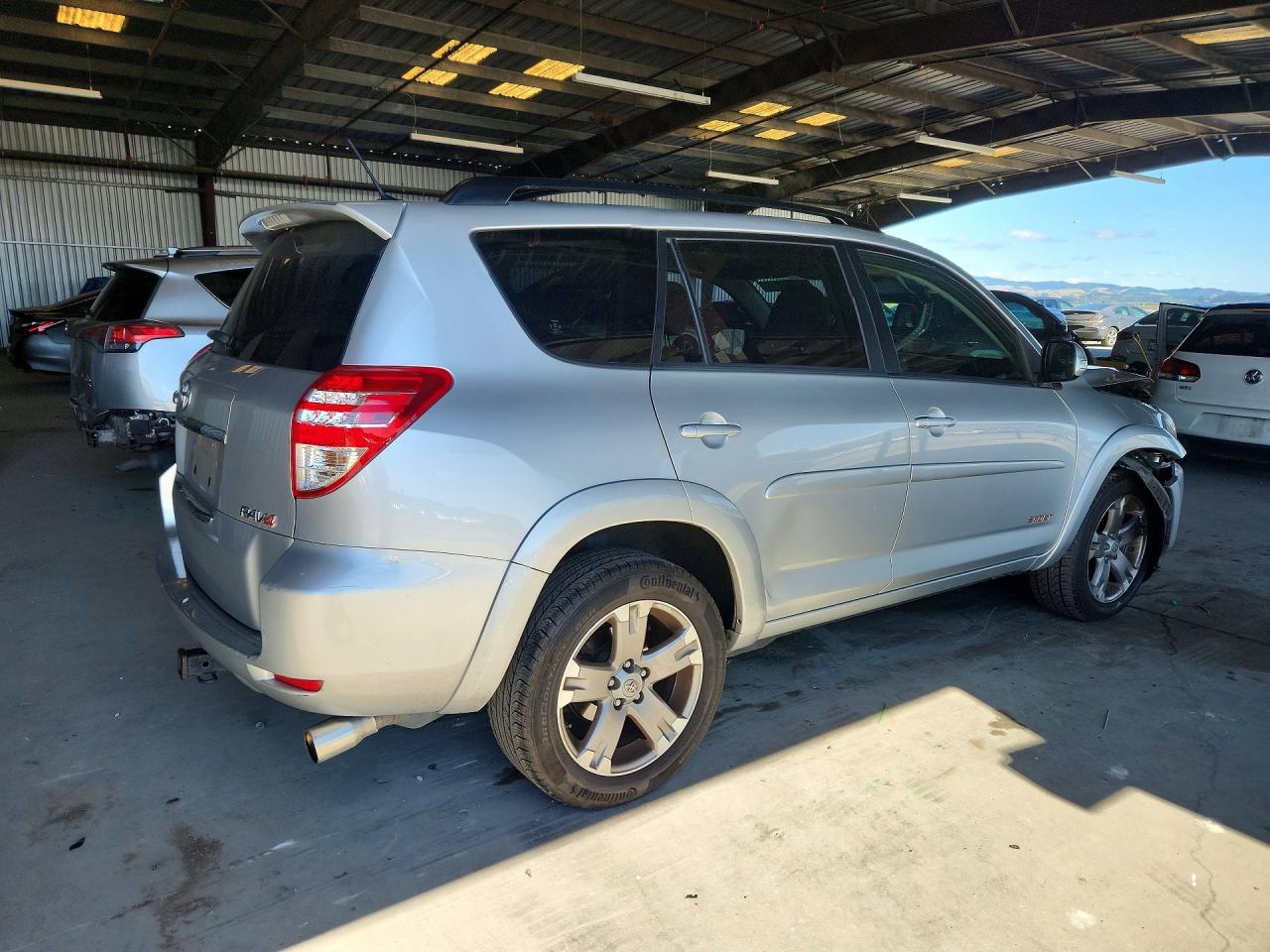 2010 Toyota Rav4 Sport Silver vin: JTMWF4DV8A5028882
