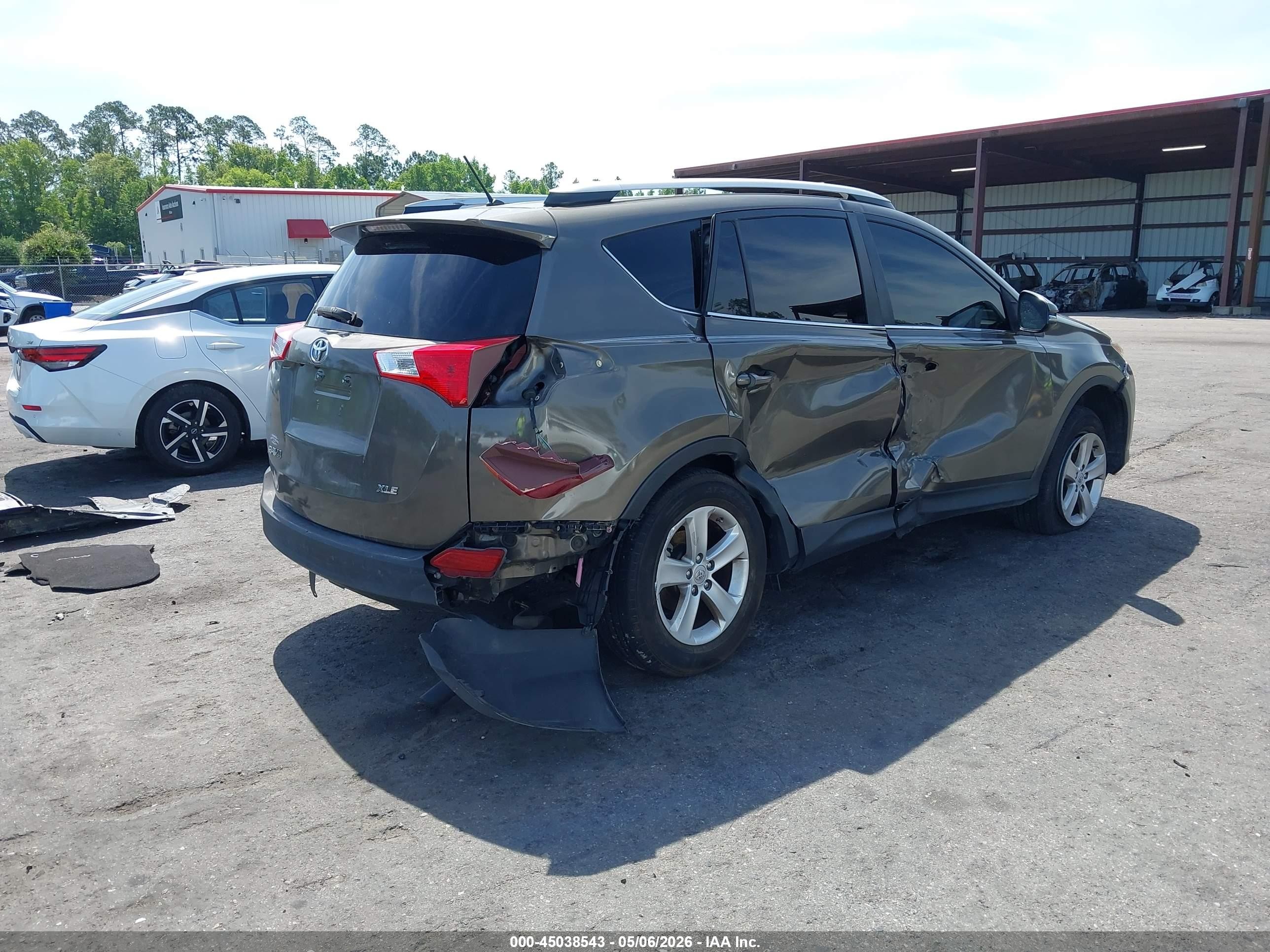 2013 Toyota Rav4 Xle Brown vin: JTMWFREV0DD002556
