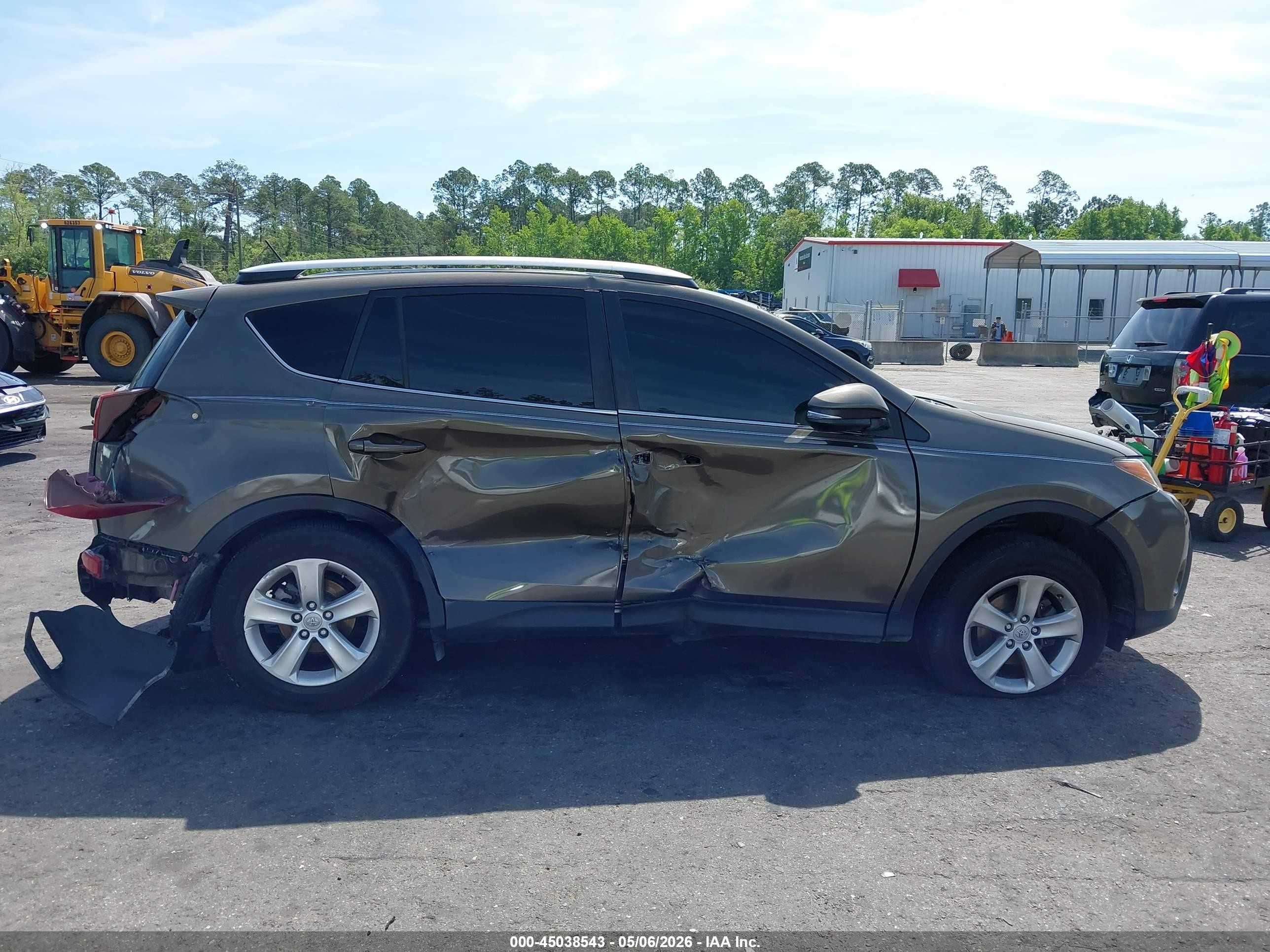 2013 Toyota Rav4 Xle Brown vin: JTMWFREV0DD002556