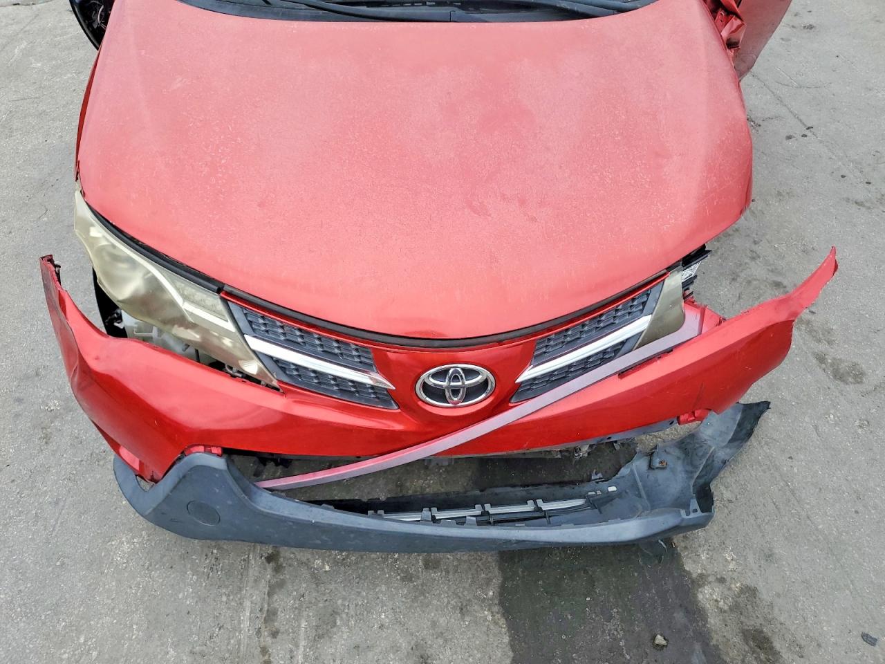 2013 Toyota Rav4 Sports Red vin: JTMWFREV0DD006073