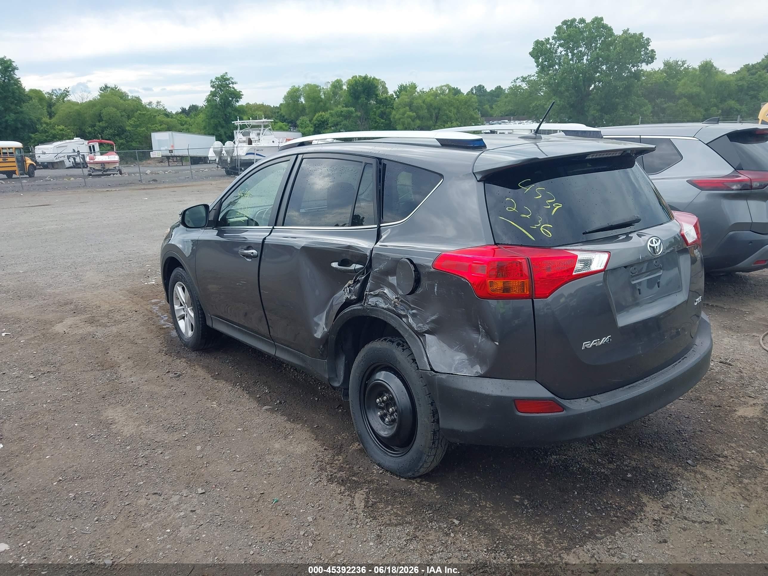 2014 Toyota Rav4 Xle Gray vin: JTMWFREV0EJ018324