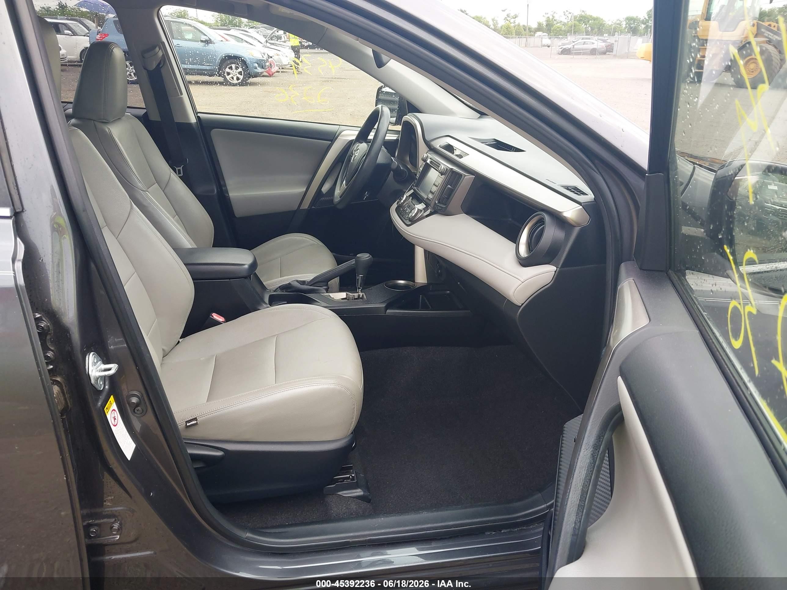 2014 Toyota Rav4 Xle Gray vin: JTMWFREV0EJ018324
