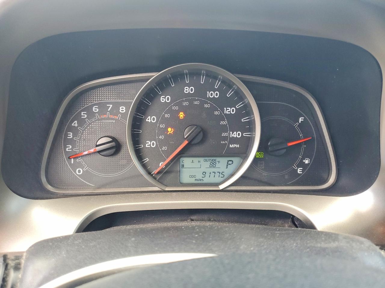 2015 Toyota Rav4 Xle Серебряный vin: JTMWFREV0FJ034296