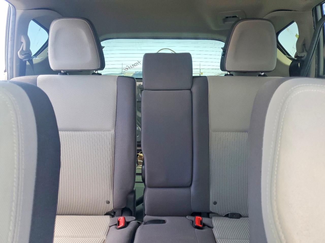 2015 Toyota Rav4 Xle Серебряный vin: JTMWFREV0FJ034296