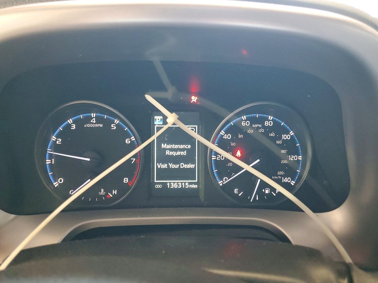 2017 Toyota Rav4 Xle Серый vin: JTMWFREV0HJ123305