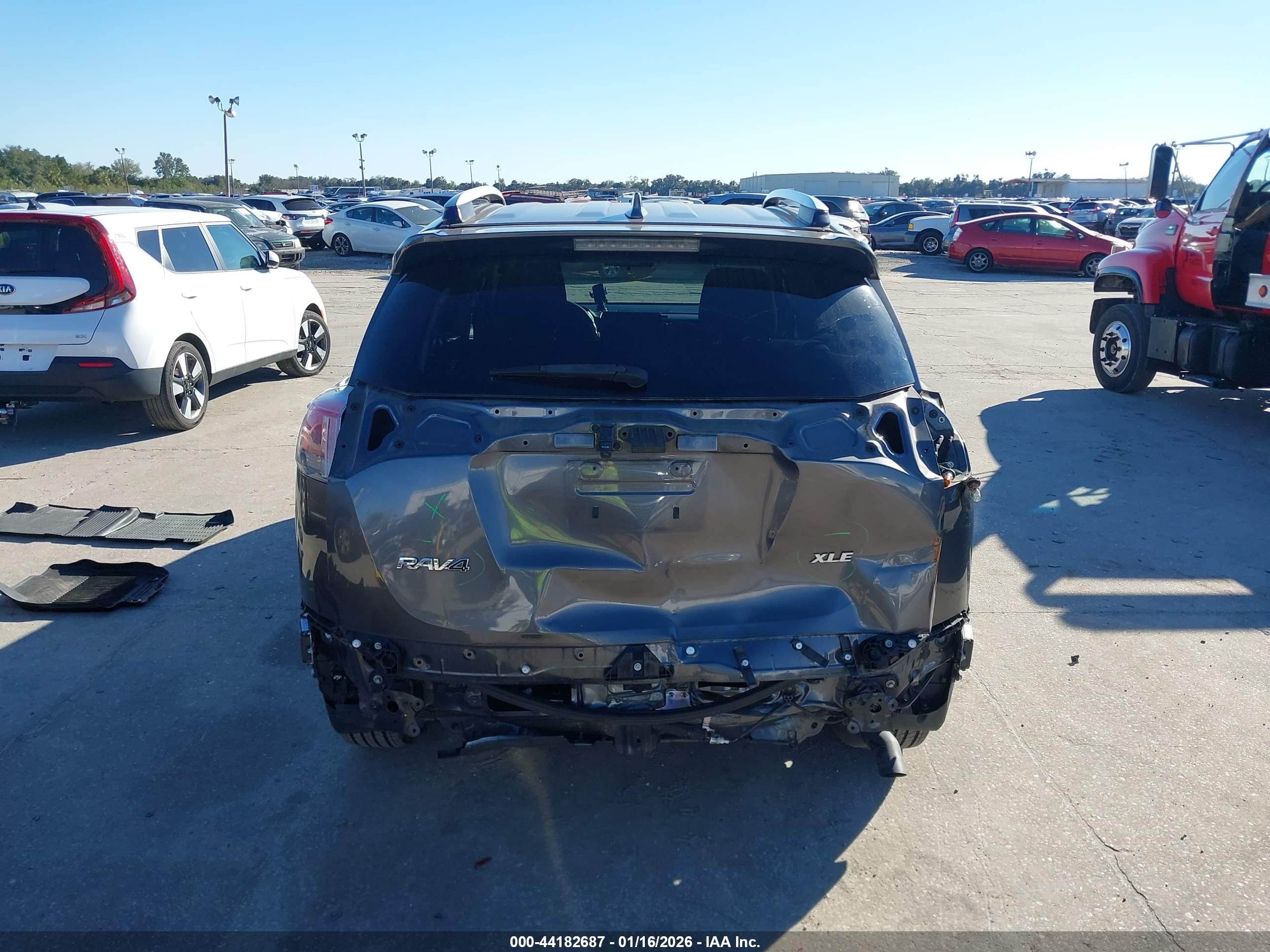 Price & History 2018 Toyota Rav4 Xle 2.5l I-4 Dohc, Vvt, 176hp vin